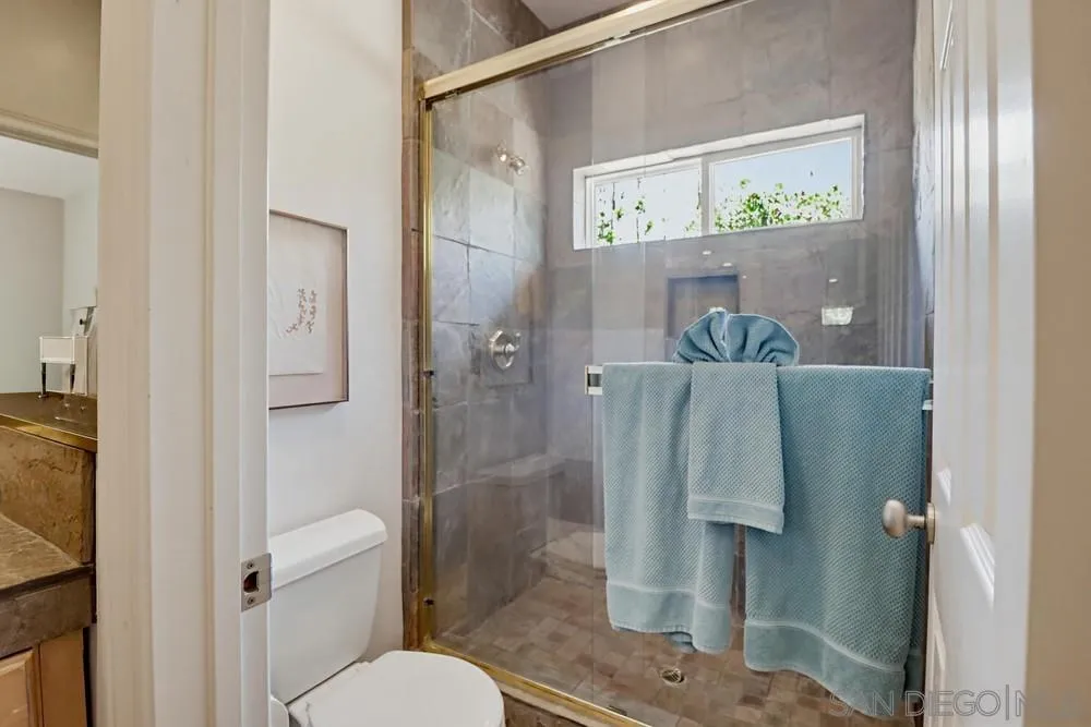 https://cdn.realtyfeed.com/cdn/127/260014049/769989fce1a2e1152a13ba77e253c780.webp