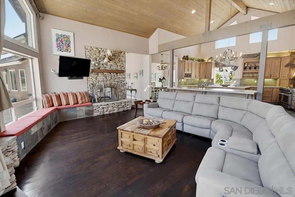 https://cdn.realtyfeed.com/cdn/127/260014049/8c7738dfe1f86d3cea4cc266400741ad.webp