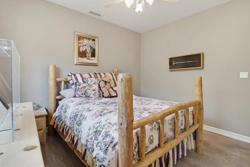 https://cdn.realtyfeed.com/cdn/127/260014049/9aca4cec21410eca8b3bcfdf651c7940.webp