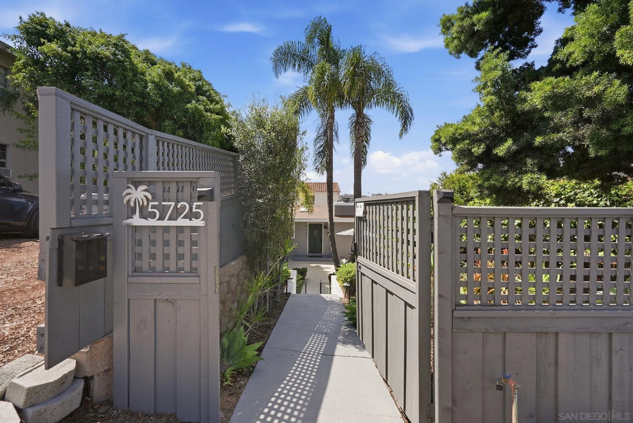 https://cdn.realtyfeed.com/cdn/127/260014051/04b676c6521097e62727cee585059f3f.webp