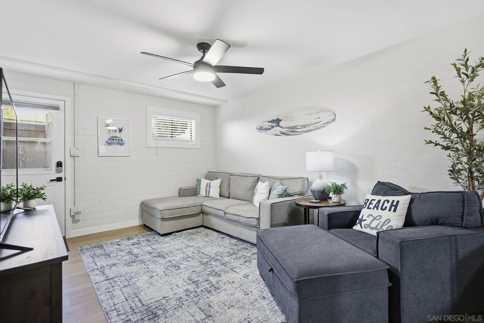 https://cdn.realtyfeed.com/cdn/127/260014051/c467a553ea35c0ce86be159ed3b1091d.webp