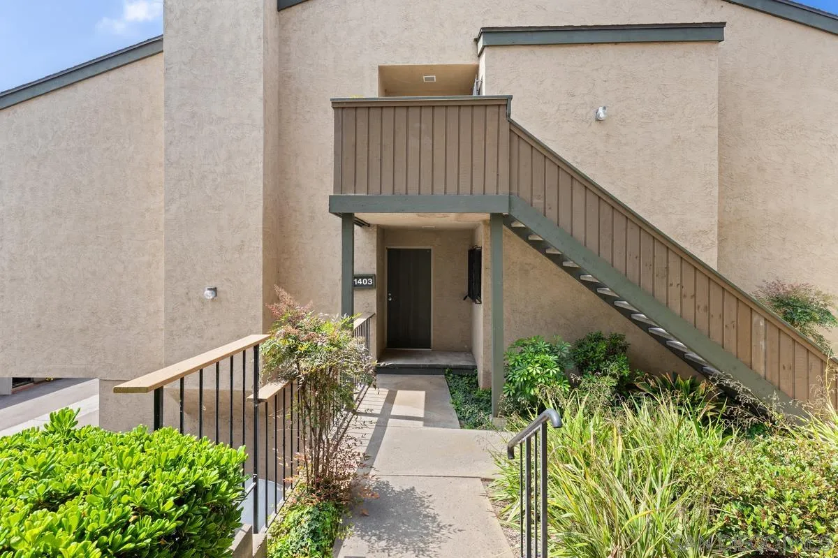 Photo #3: 260014052 Listing: Photo #3