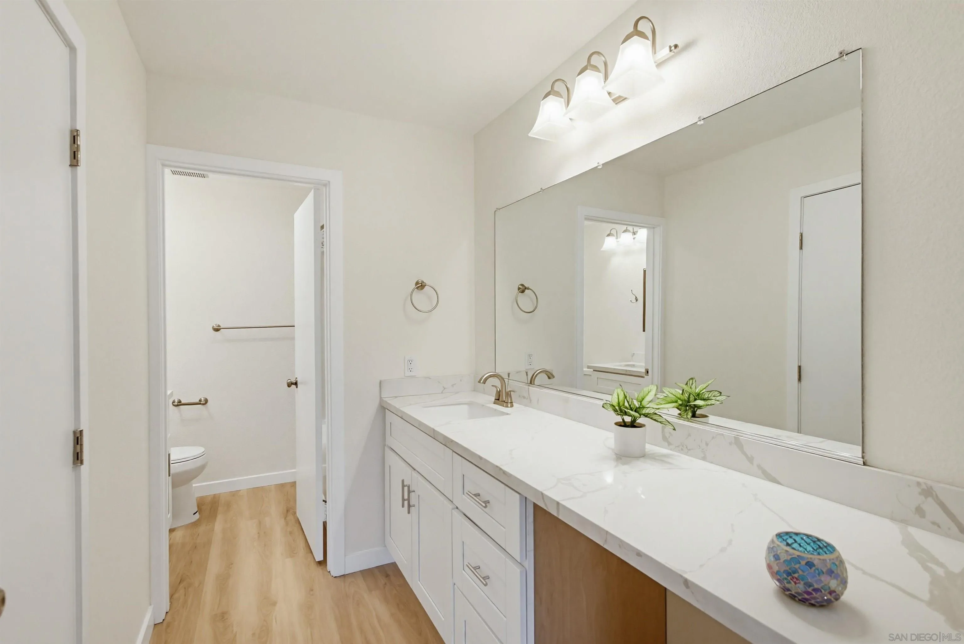 Photo #22: 260014059 Listing: Photo #22