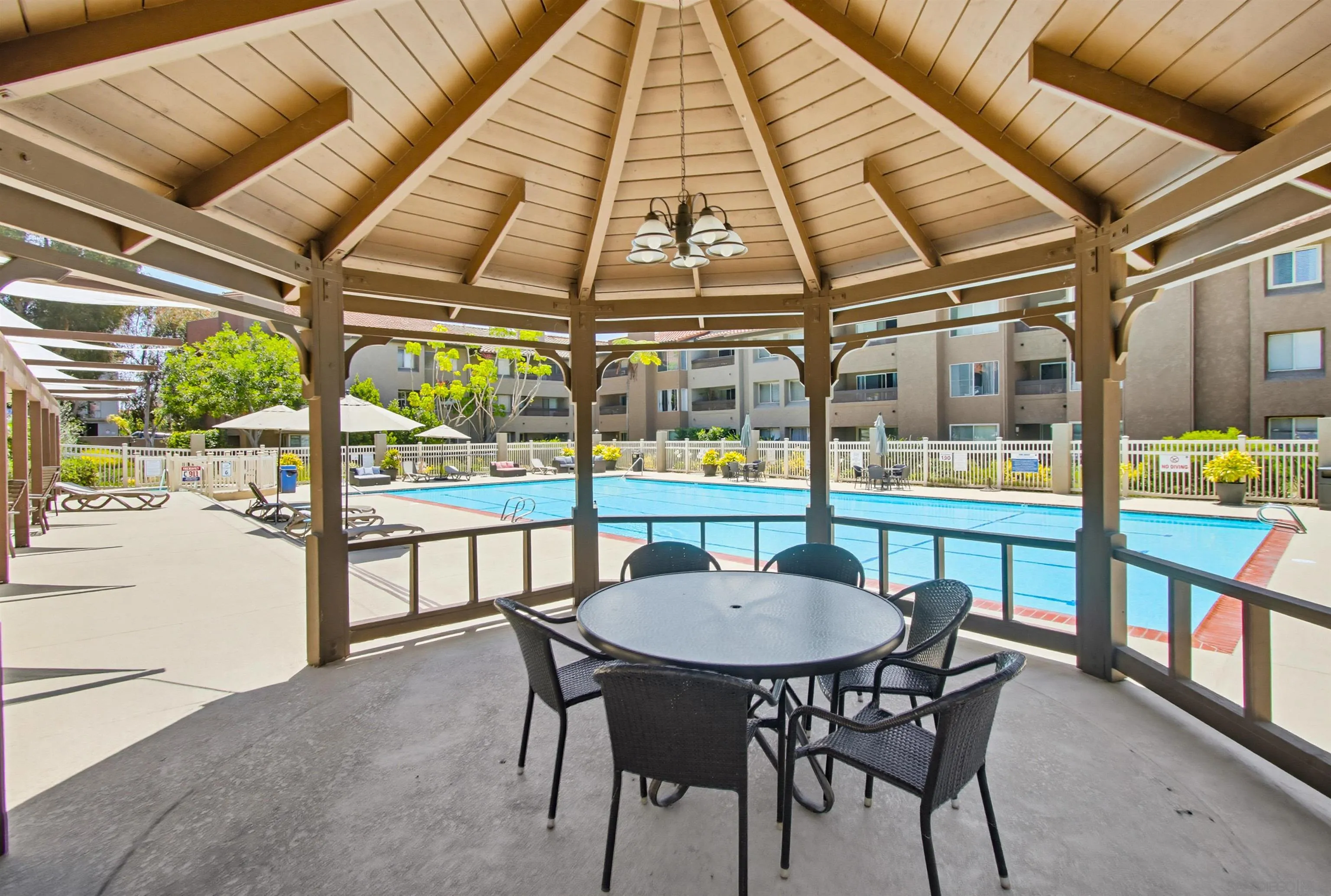 https://cdn.realtyfeed.com/cdn/127/260014059/e7b8d5c9292e2c8456403b6867e2ddf5.webp