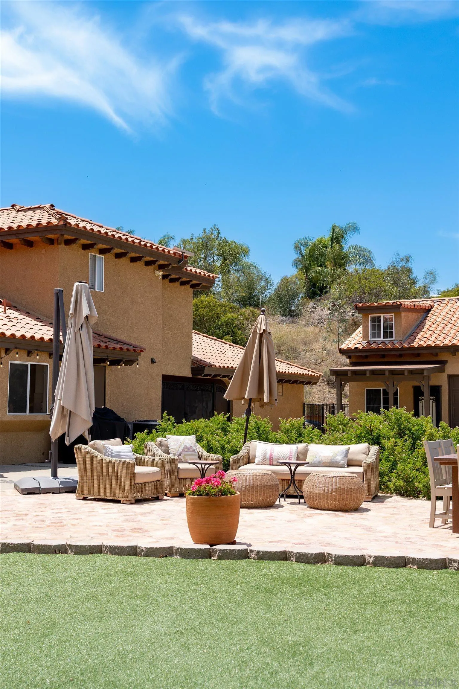 24922 Terreno Drive, Temecula, CA 92590, photo 48