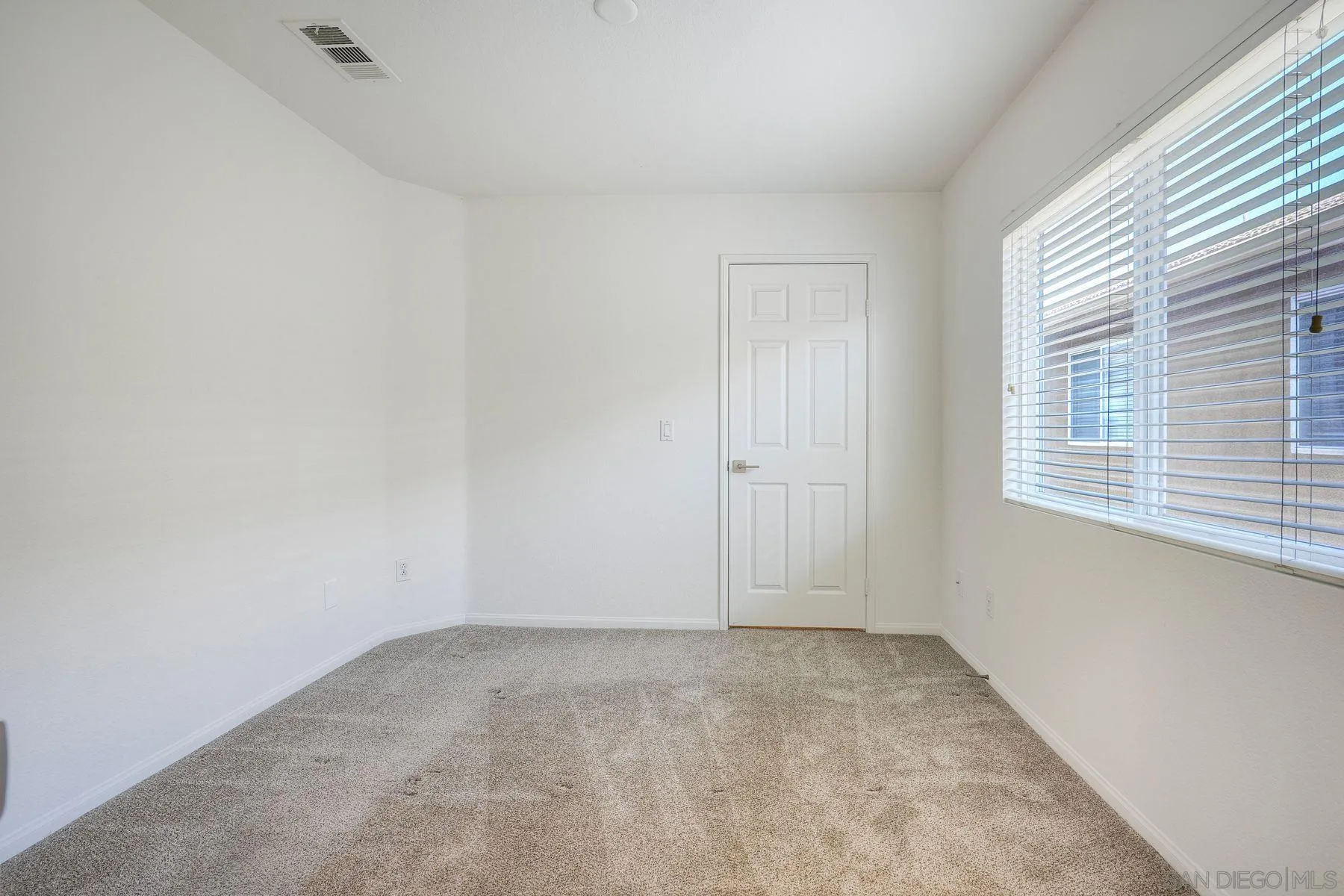 Photo #17: 260014065 Listing: Photo #17