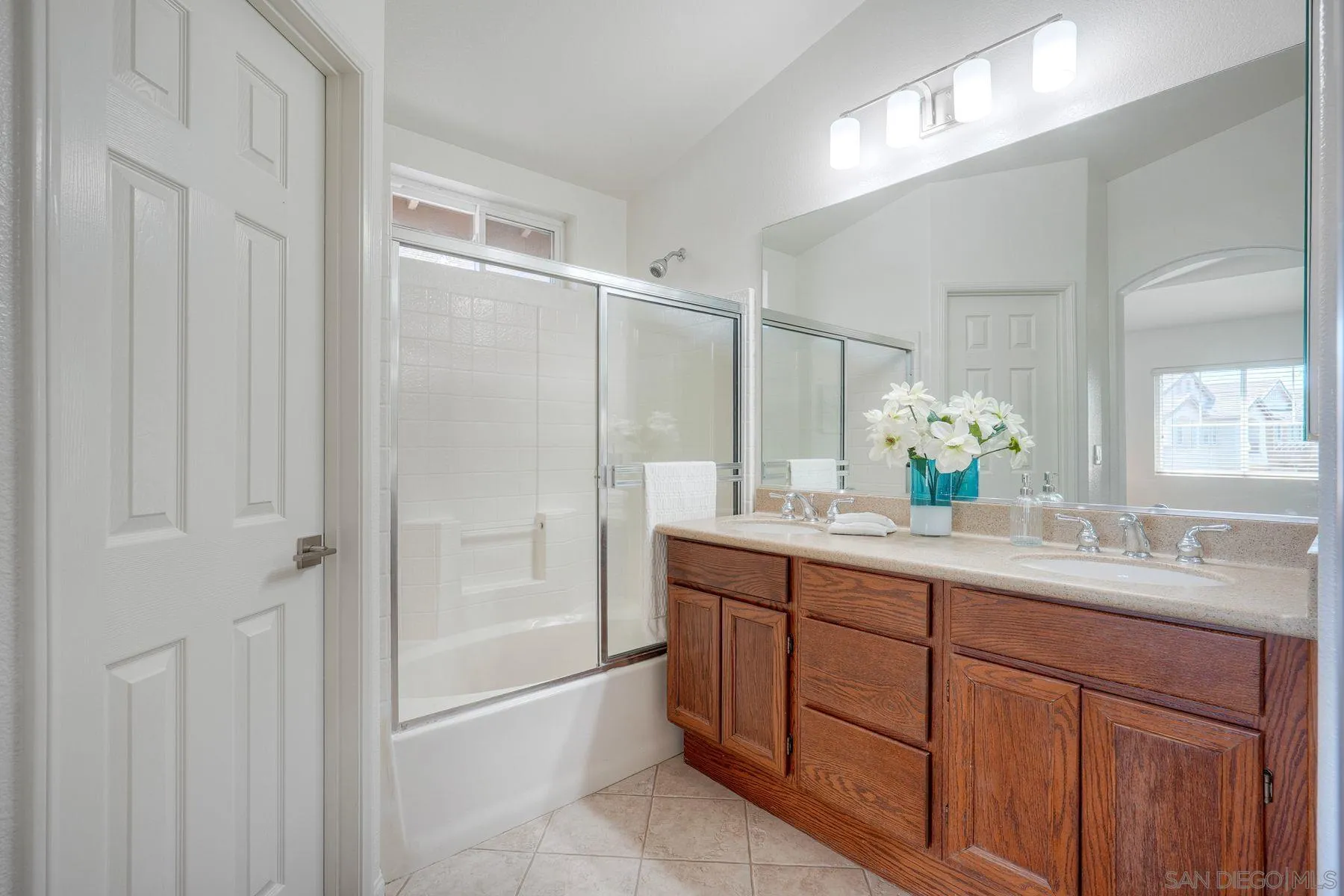 Photo #13: 260014065 Listing: Photo #13