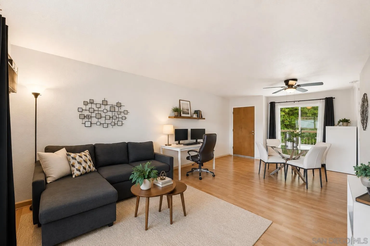 Photo #1: 260014067 Listing: Photo #1