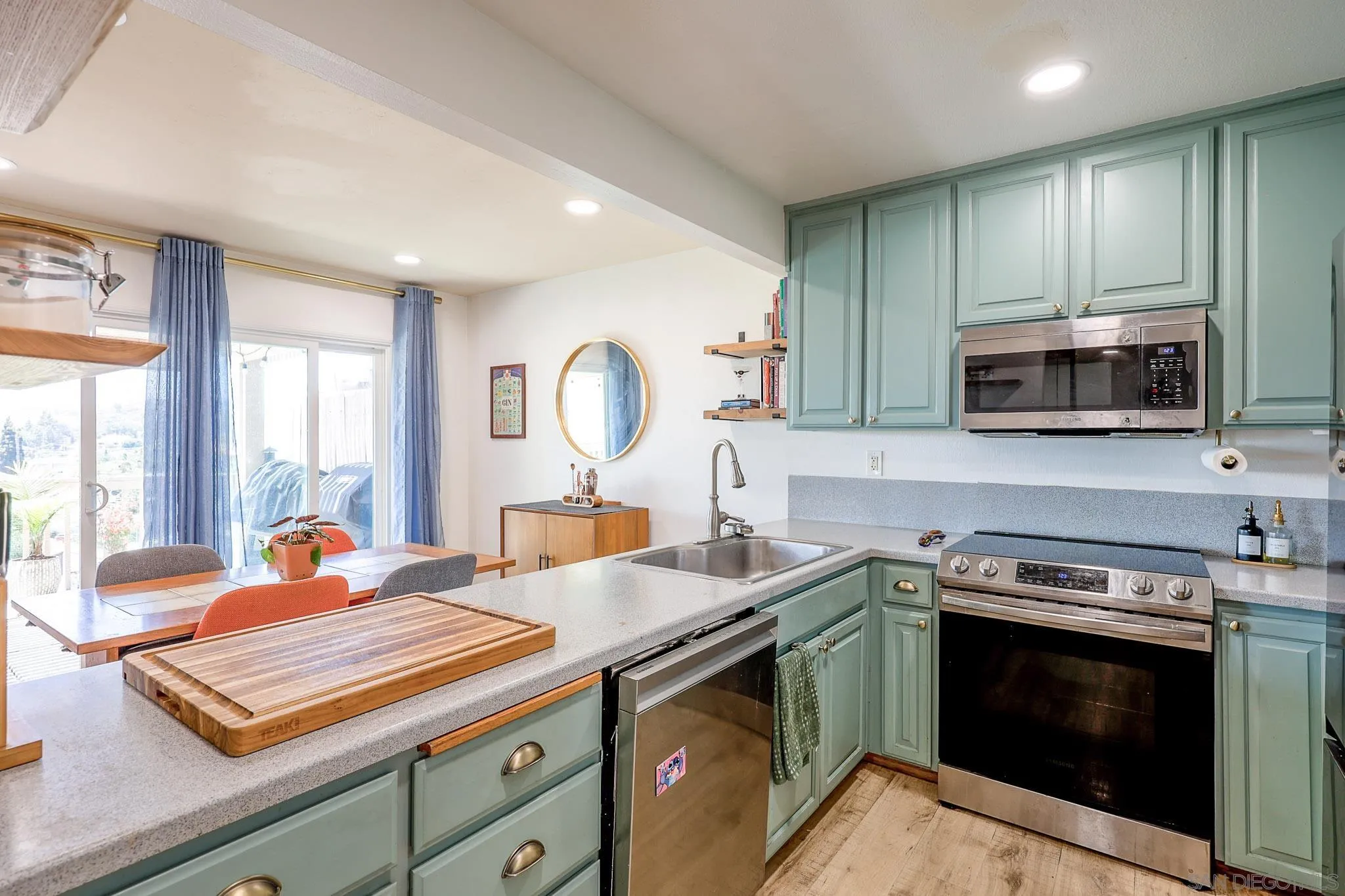 Photo #10: 260014074 Listing: Photo #10