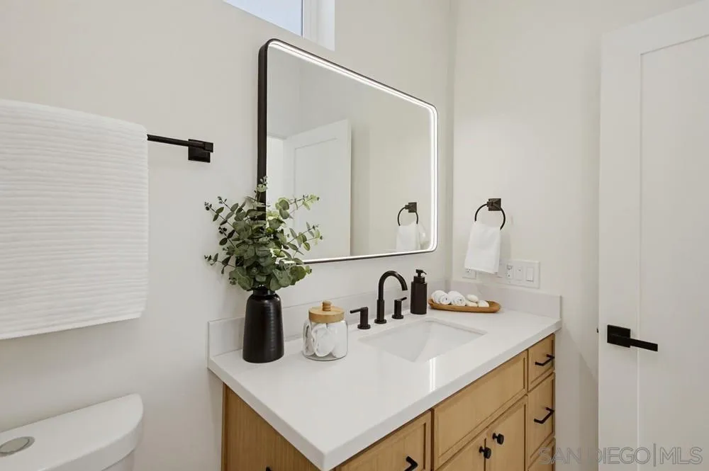 https://cdn.realtyfeed.com/cdn/127/260014077/2b5d3481084c01111e5d2a2e76e3eeb1.webp