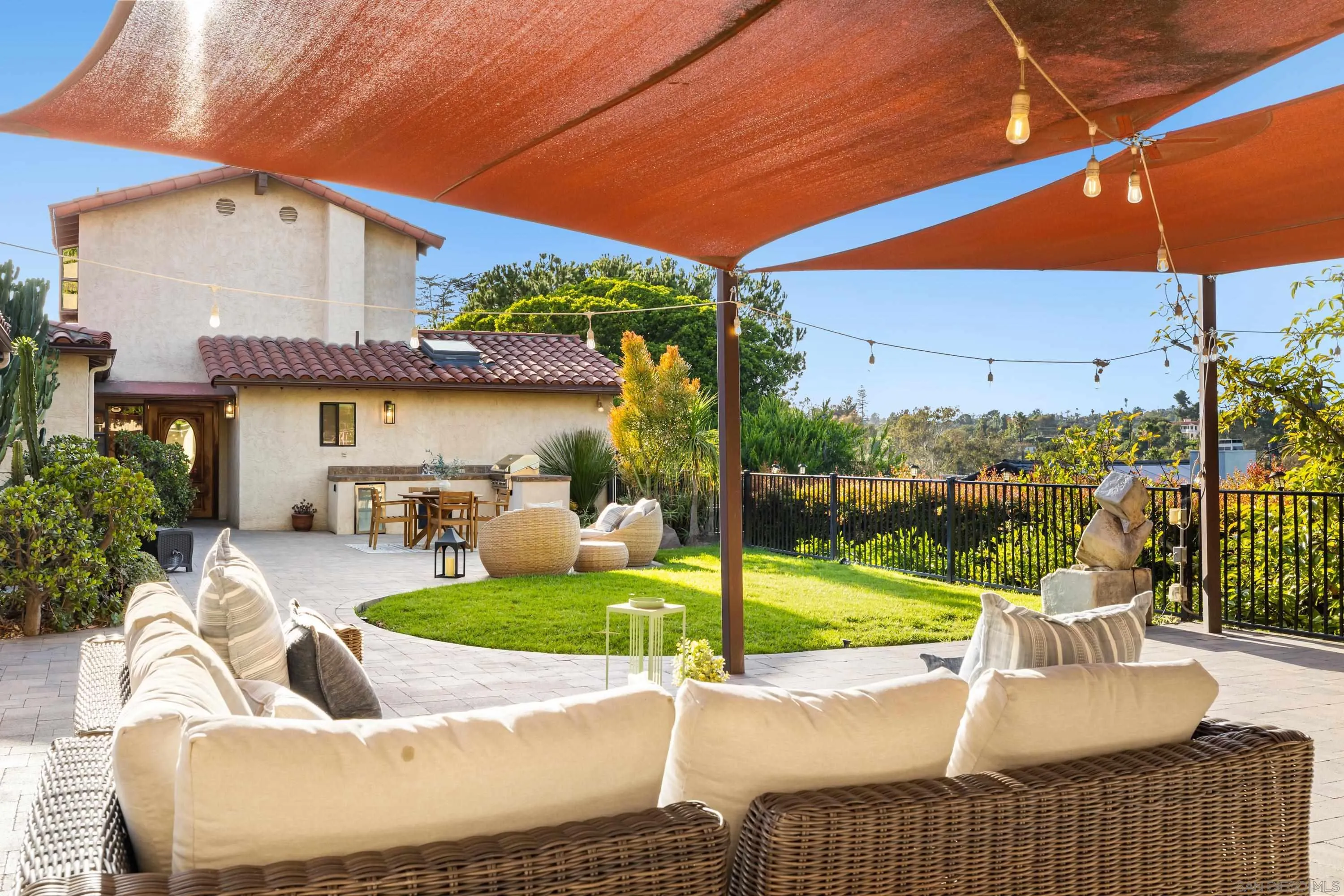 https://cdn.realtyfeed.com/cdn/127/260014079/7fa14a9dcb6188306b3ae335df004aa3.webp