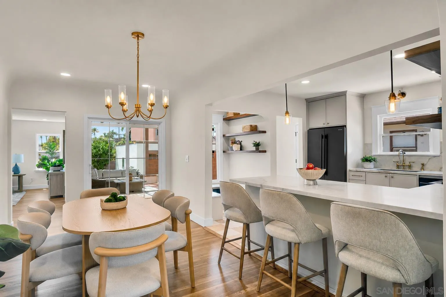 https://cdn.realtyfeed.com/cdn/127/260014080/424cd6f9e73c305ded6cc895e5dbcbf0.webp