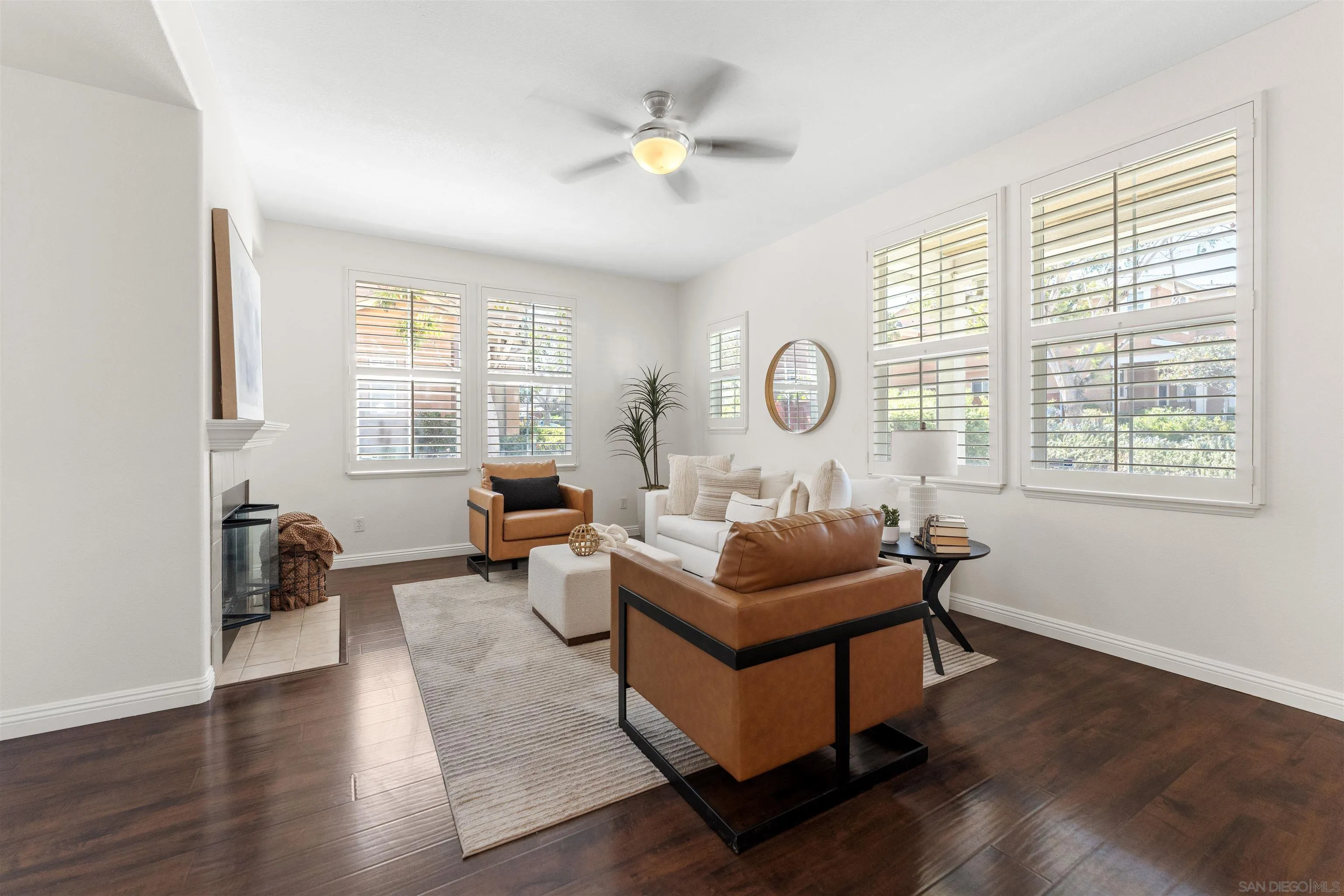 https://cdn.realtyfeed.com/cdn/127/260014082/9b4b8fe0a8bc36af4be21ac709eb3211.webp