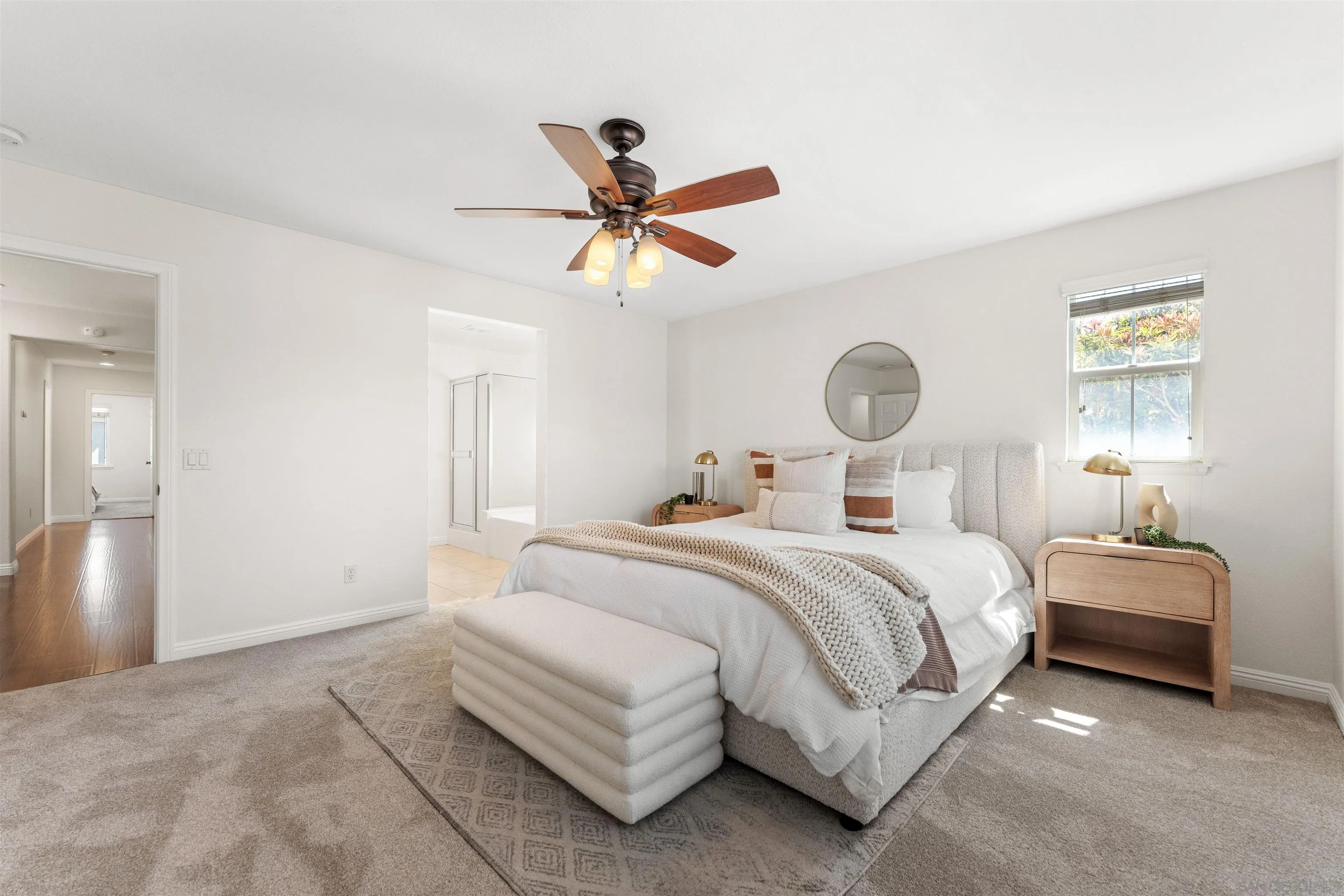 https://cdn.realtyfeed.com/cdn/127/260014082/c337419431a6791c90a83c08a44e1188.webp