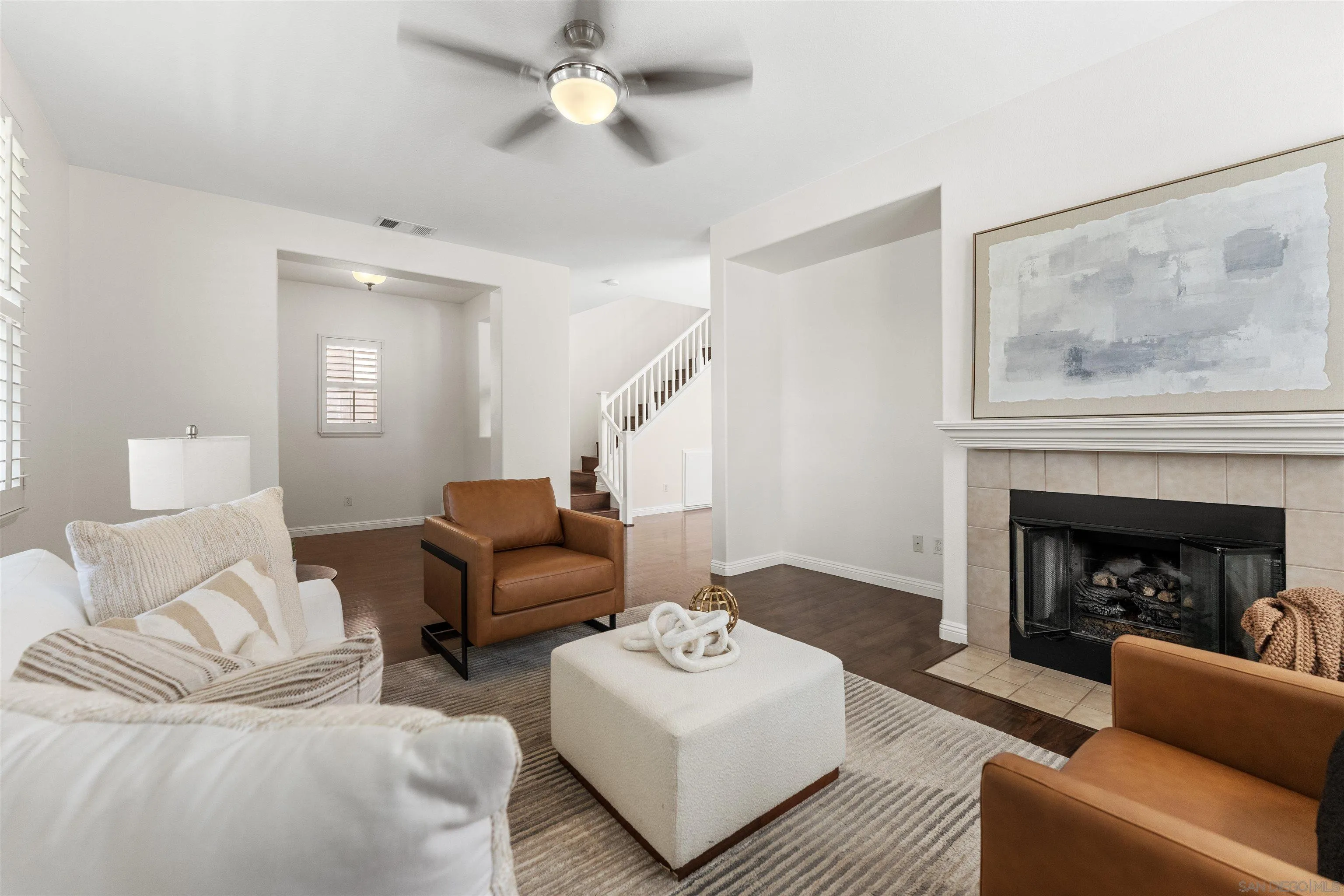 https://cdn.realtyfeed.com/cdn/127/260014082/f39446e925dbc30b6f798a9a2f233e45.webp
