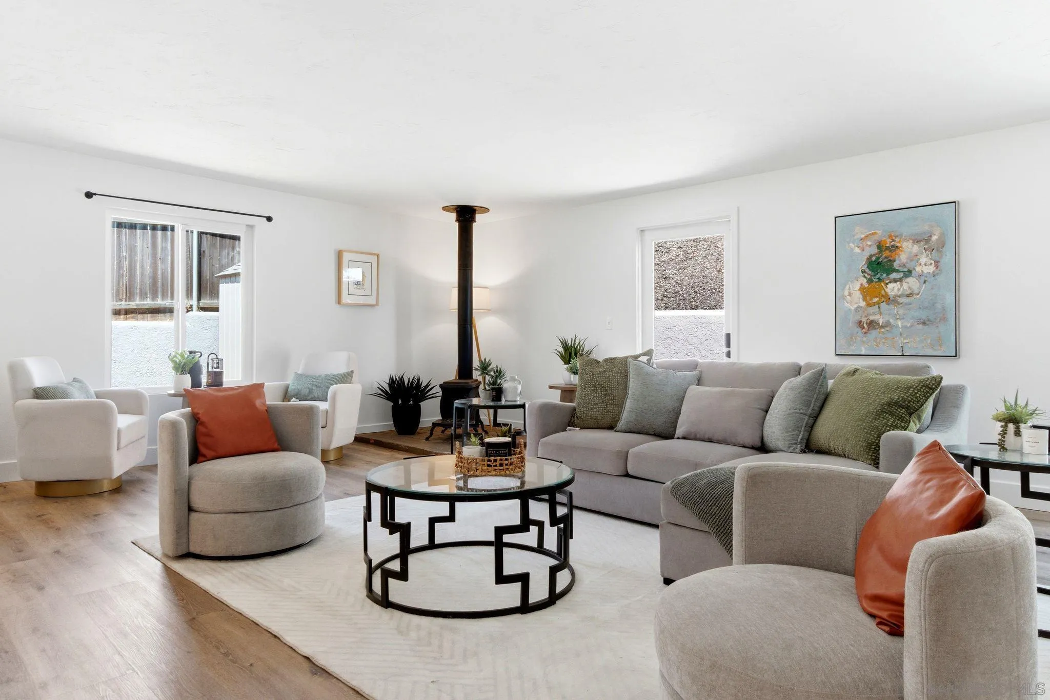https://cdn.realtyfeed.com/cdn/127/260014083/f1d7c08408a16389a08676c3151b3679.webp