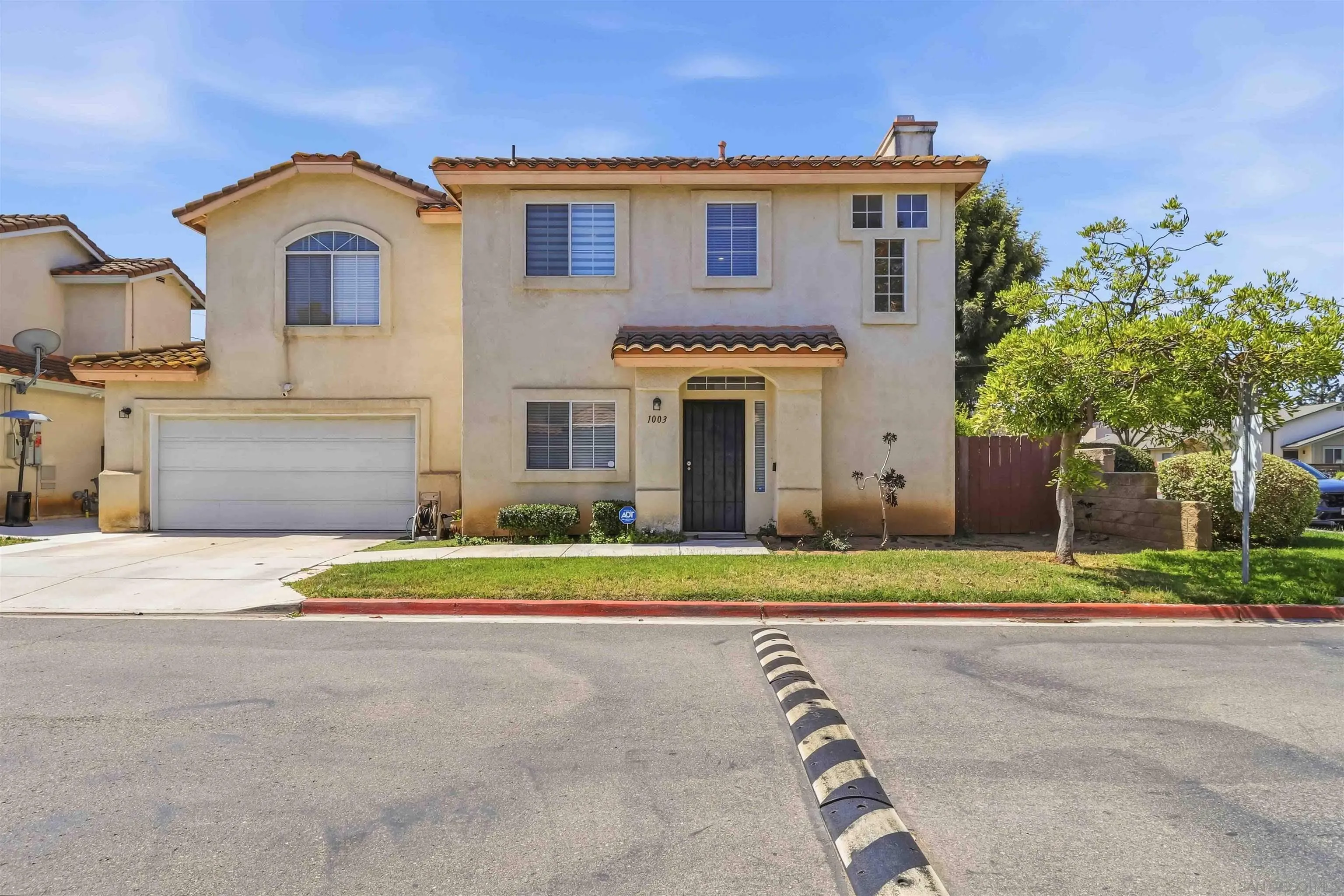 https://cdn.realtyfeed.com/cdn/127/260014085/0688a38a0351e6ed7c5a631e2e22bddf.webp