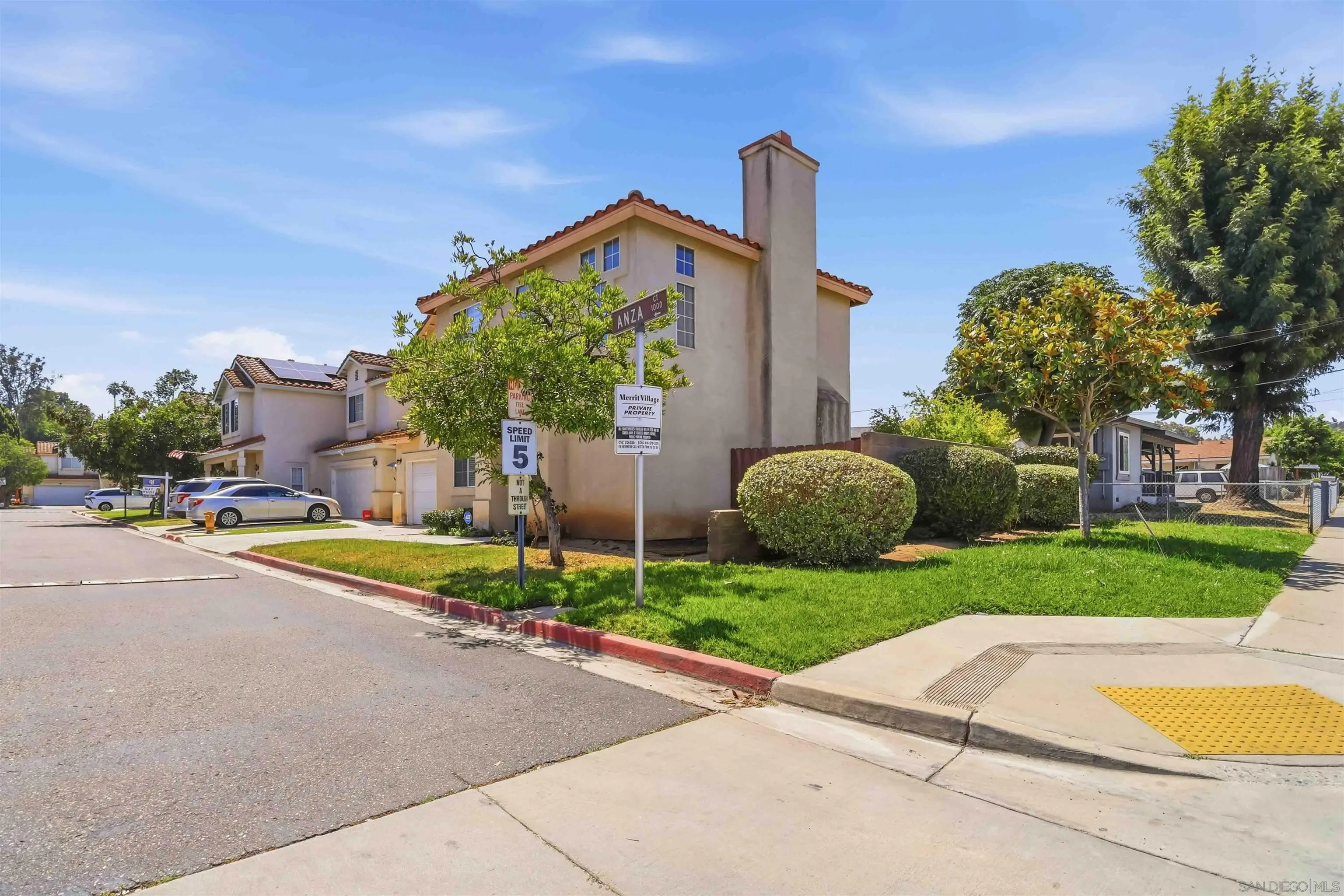 https://cdn.realtyfeed.com/cdn/127/260014085/3d69b895e18b239909e343b1eecb5209.webp