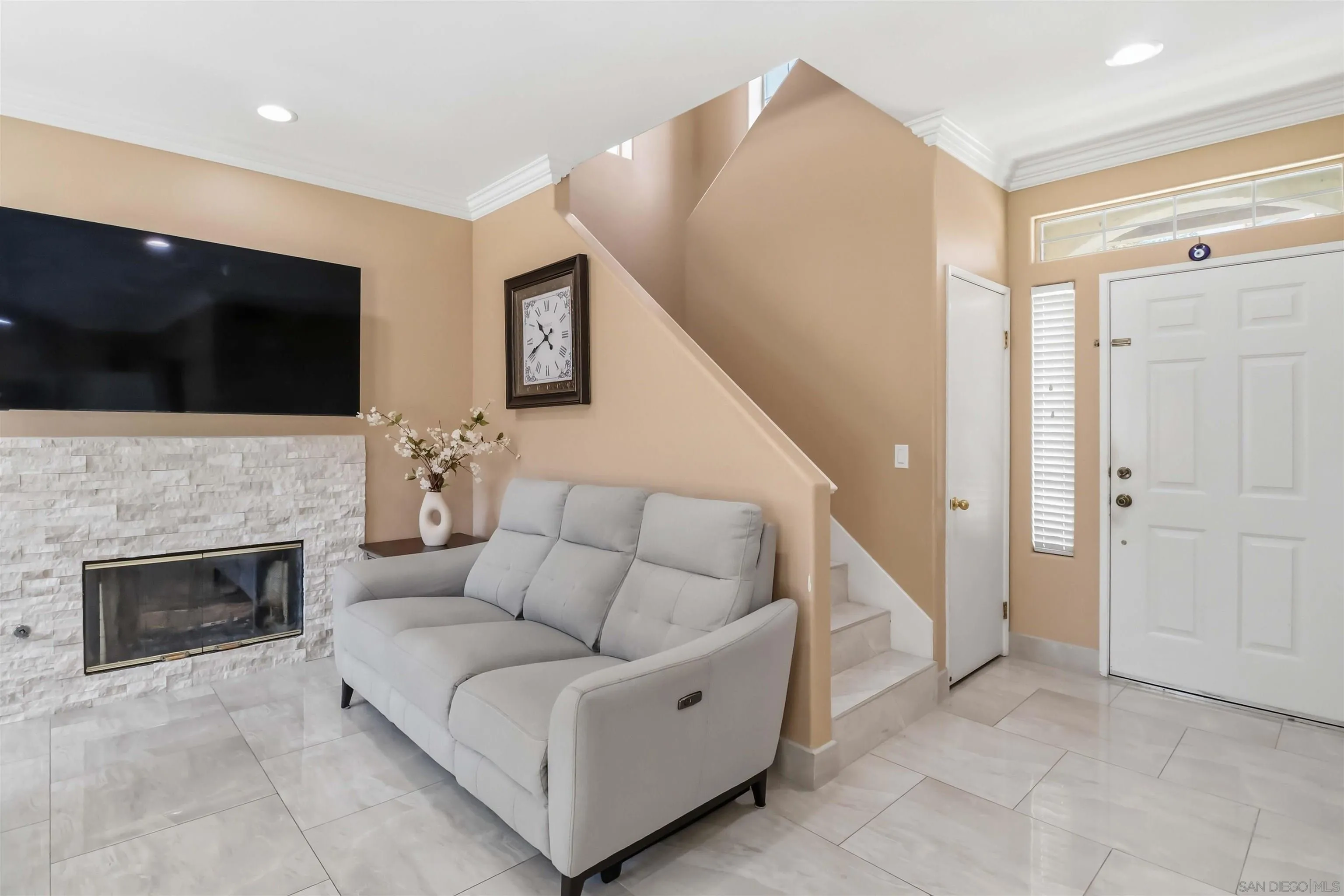 https://cdn.realtyfeed.com/cdn/127/260014085/47e52c2e5533ae89c27a29671640ab49.webp