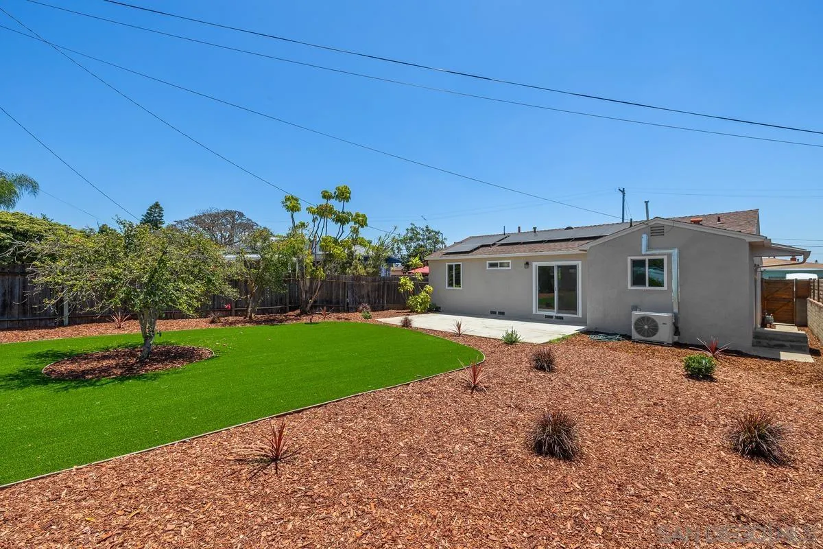 https://cdn.realtyfeed.com/cdn/127/260014087/f70f10023a3c16994096b614a3e581fc.webp