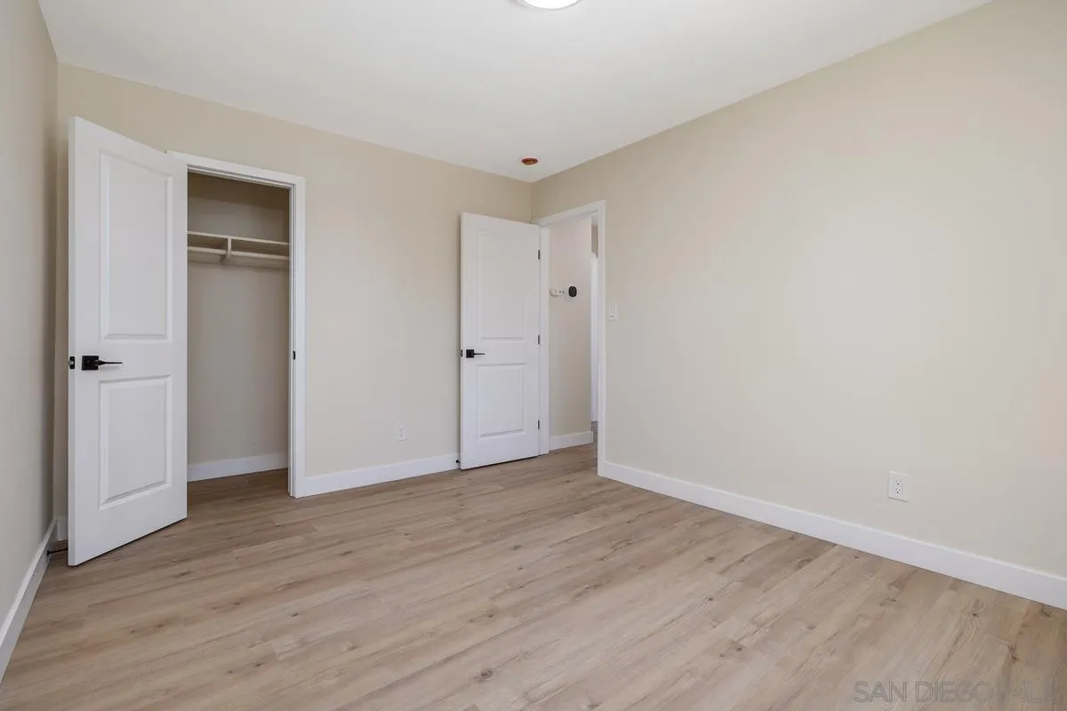 https://cdn.realtyfeed.com/cdn/127/260014087/fc76b6a0eac827d91422eaf742a24172.webp