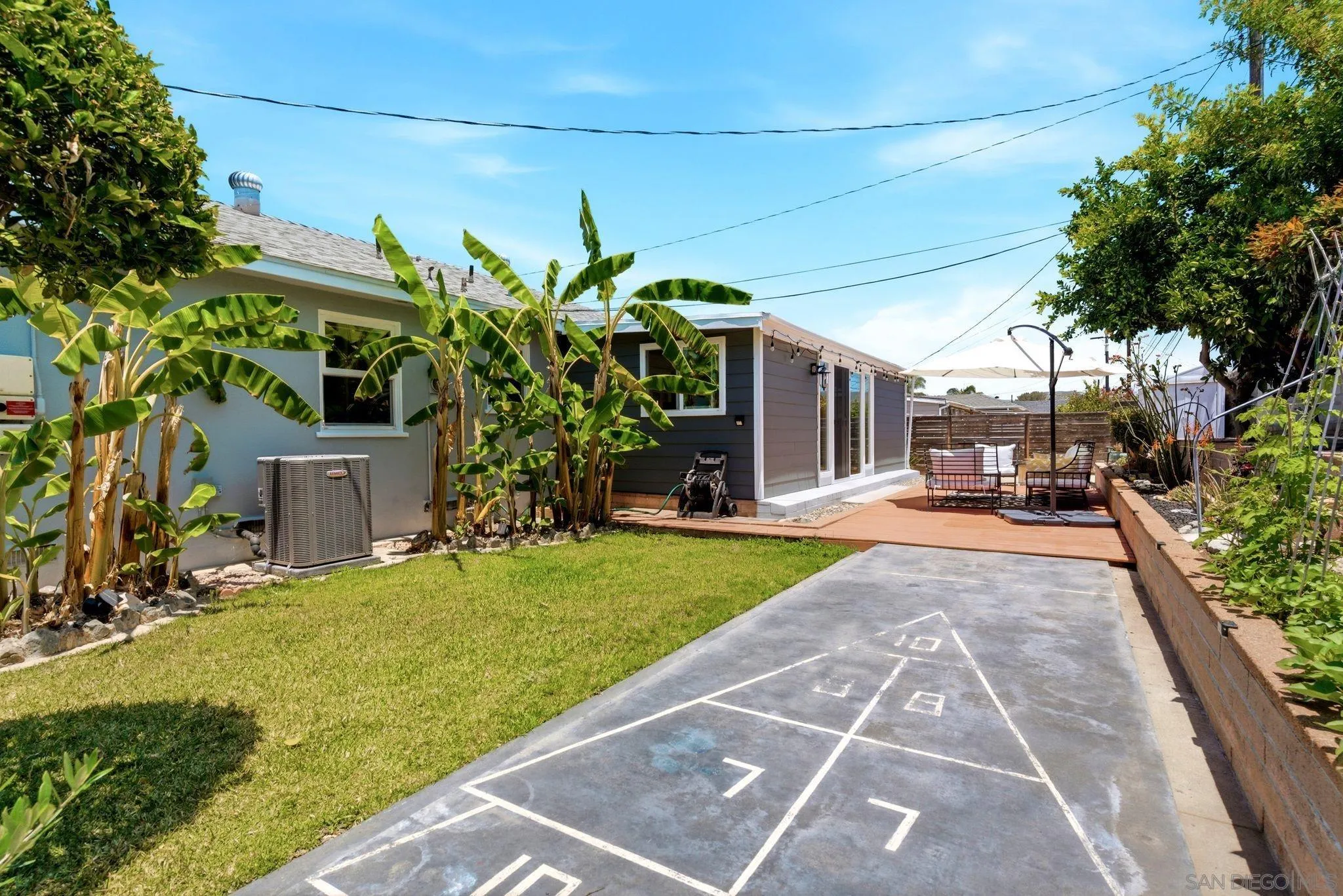 https://cdn.realtyfeed.com/cdn/127/260014088/11624ef53fca6636f092757e53dd2005.webp