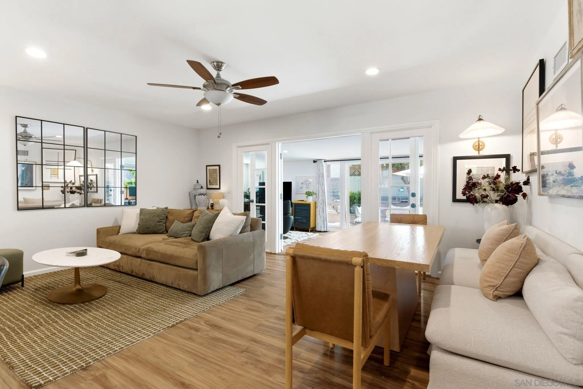 https://cdn.realtyfeed.com/cdn/127/260014088/396bde3d891daec8c3865a74d78e73dd.webp