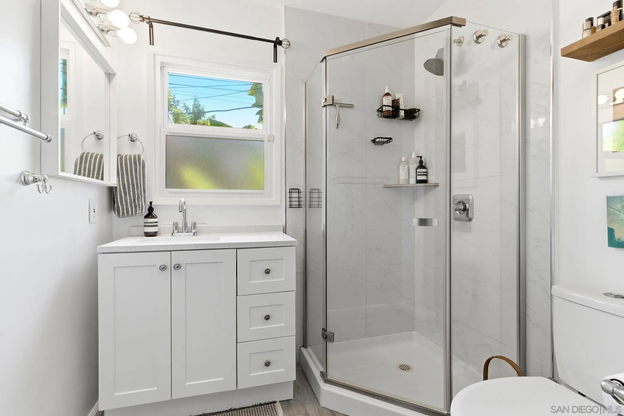 https://cdn.realtyfeed.com/cdn/127/260014088/ef2d4092e6519194a1254f06aca5aadd.webp