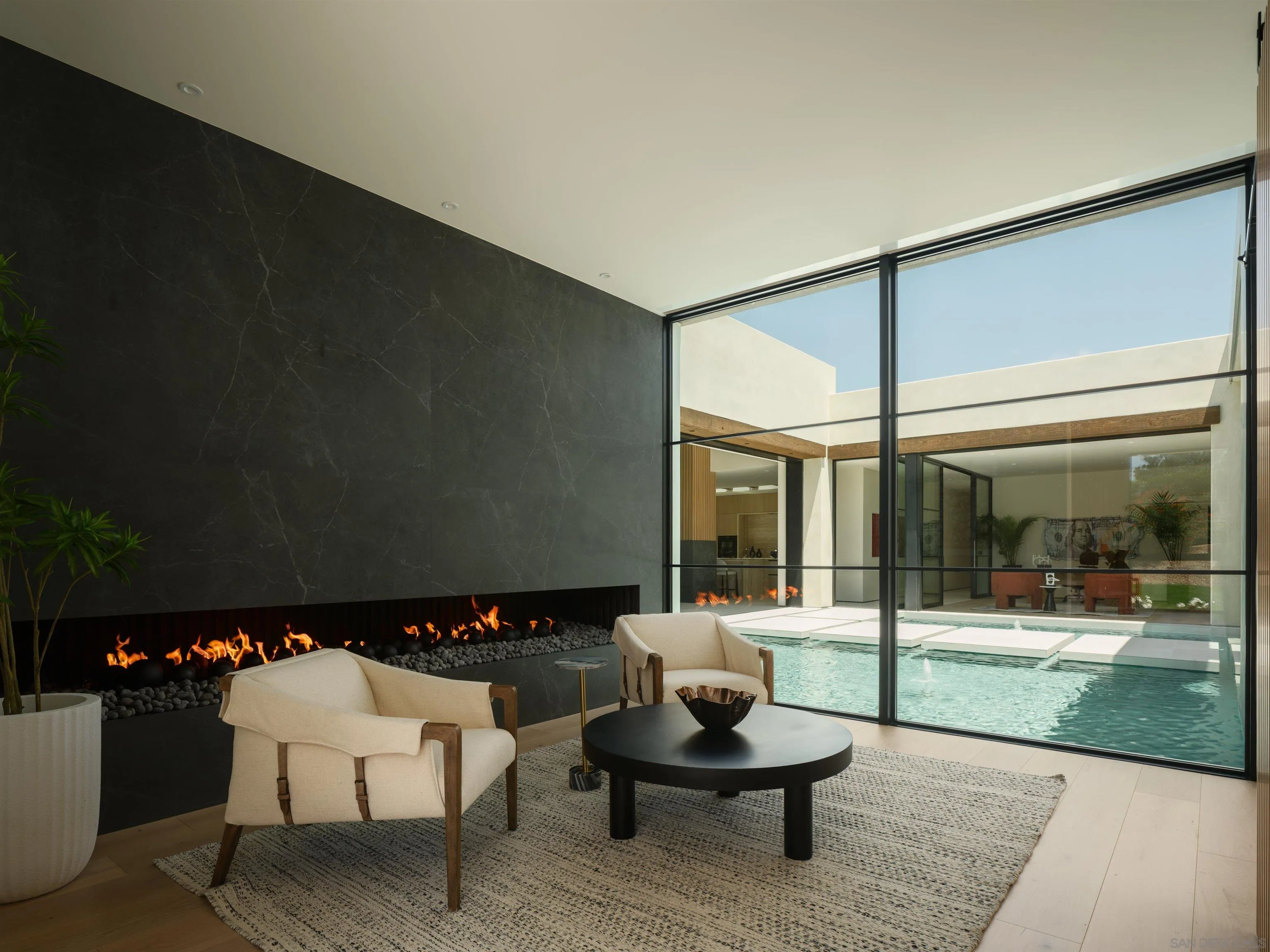 https://cdn.realtyfeed.com/cdn/127/260014089/12b1fa86091fc08fa194ea8a3f5af8f9.webp