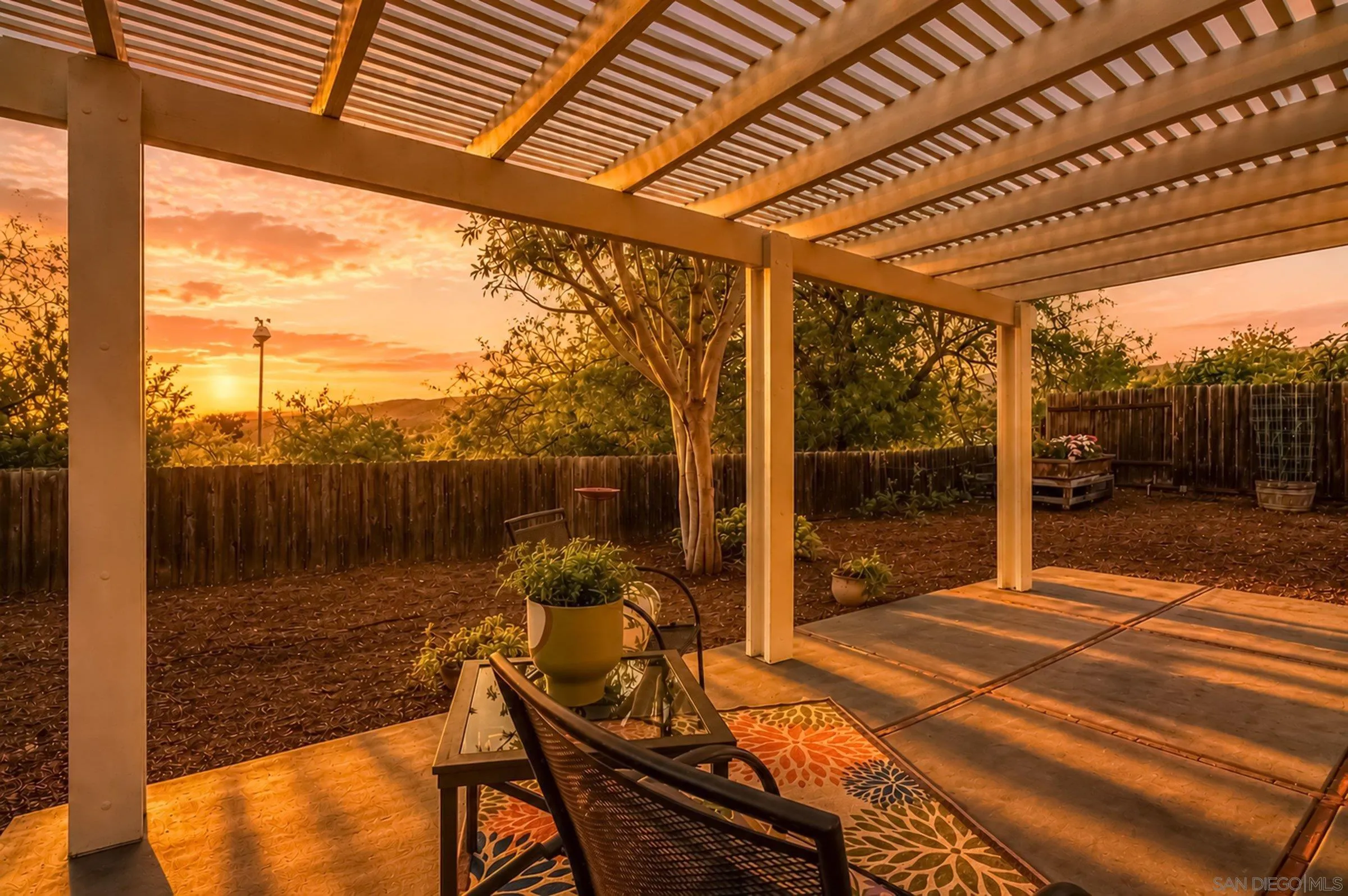 https://cdn.realtyfeed.com/cdn/127/260014090/4590d9f95900f75057afe0a99b998ffa.webp