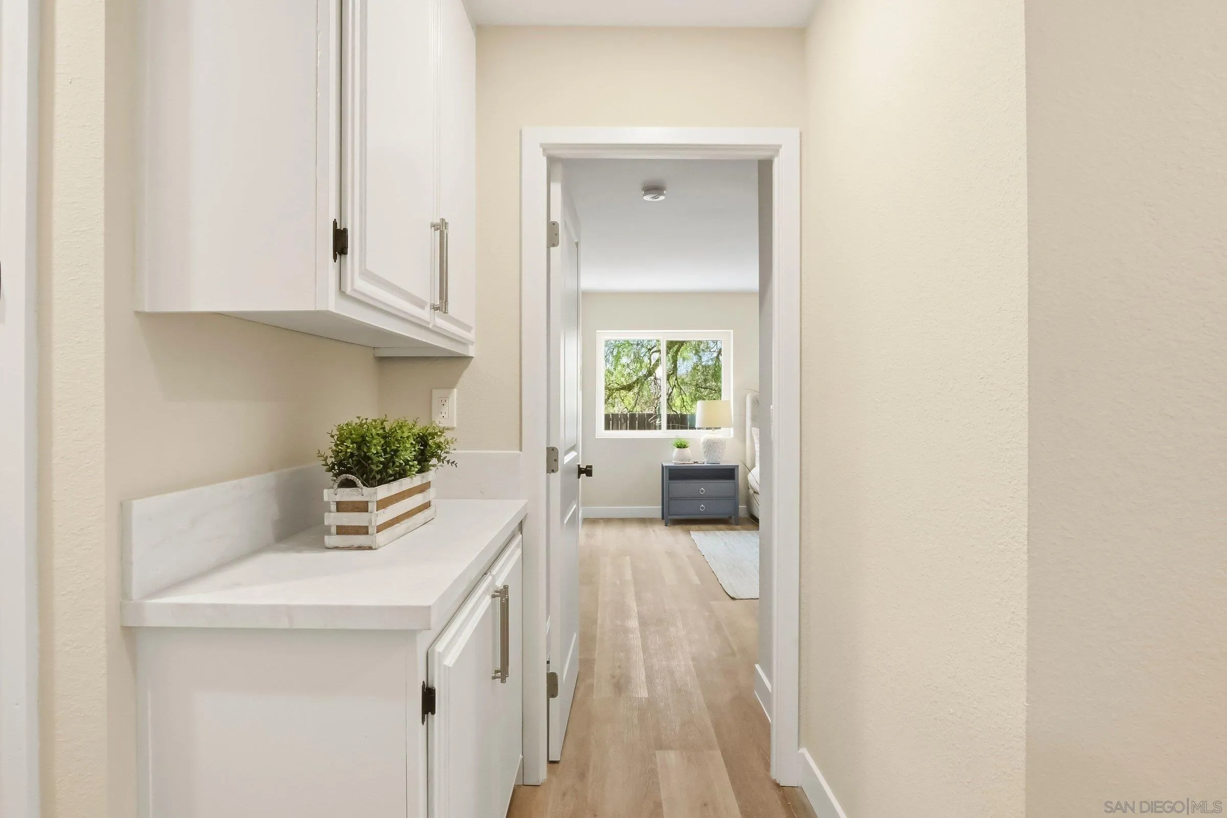 https://cdn.realtyfeed.com/cdn/127/260014090/a6ca31817cf9506d887f30c23a452eb7.webp
