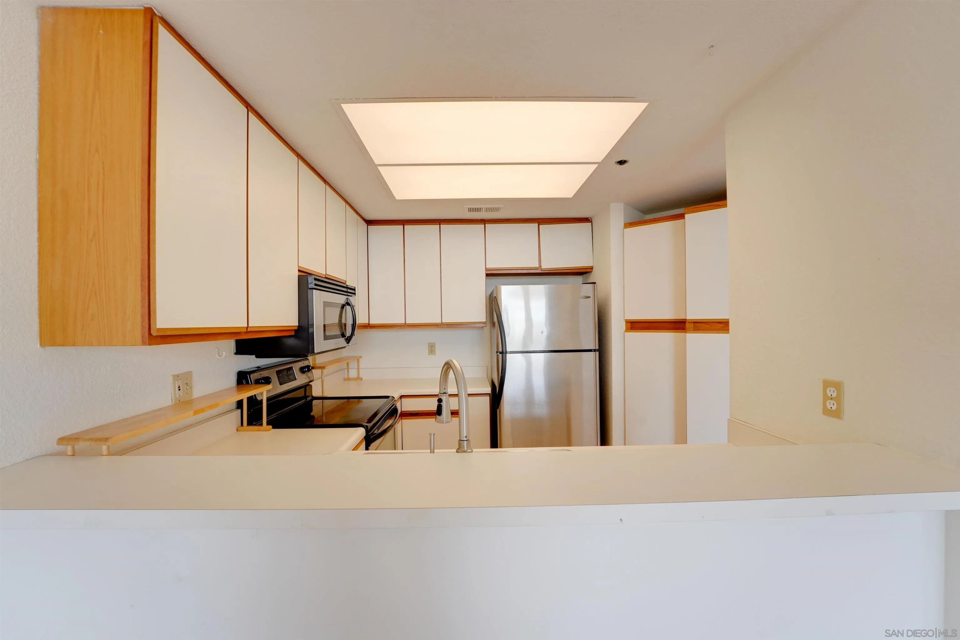 Photo #13: 260014097 Listing: Photo #13