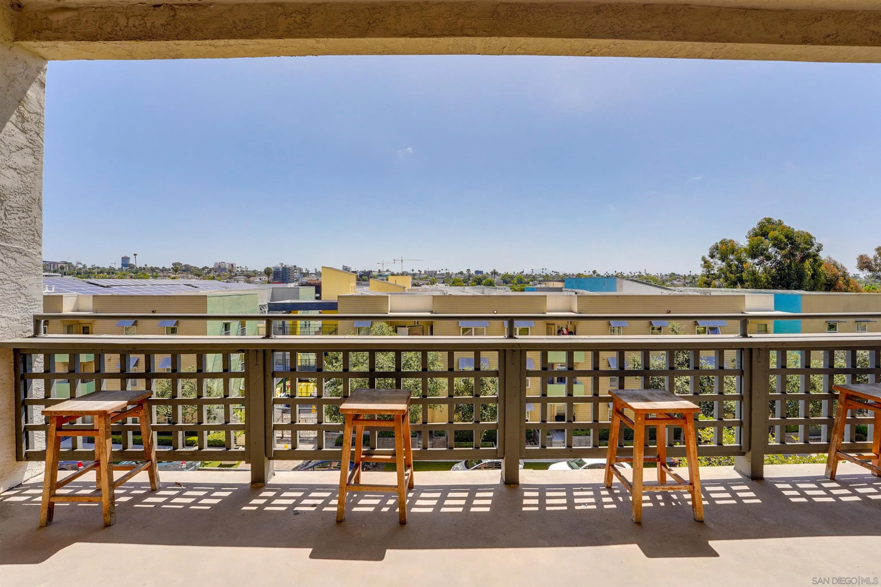 Photo #3: 260014097 Listing: Photo #3