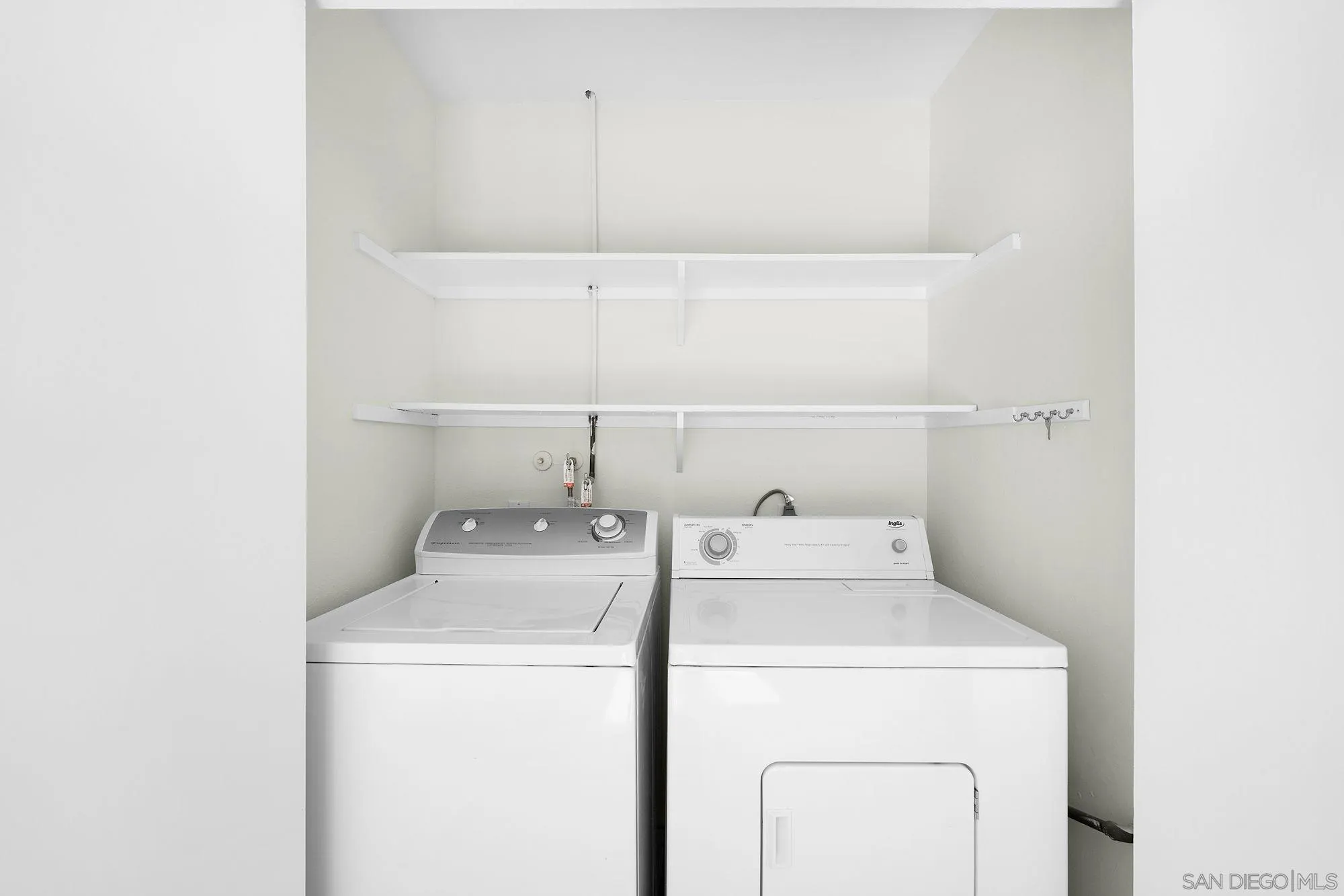 Photo #9: 260014101 Listing: Photo #9