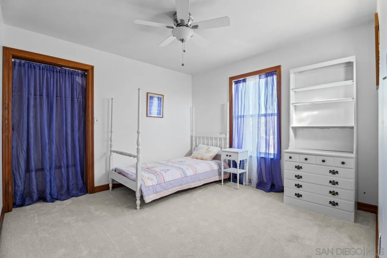https://cdn.realtyfeed.com/cdn/127/260014102/040e1b436562a988bd9f9b106bafb02d.webp