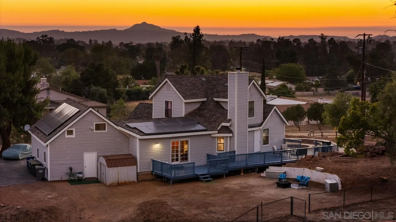 https://cdn.realtyfeed.com/cdn/127/260014102/12c68d4eee87ace76c4c13b2cc7d2867.webp
