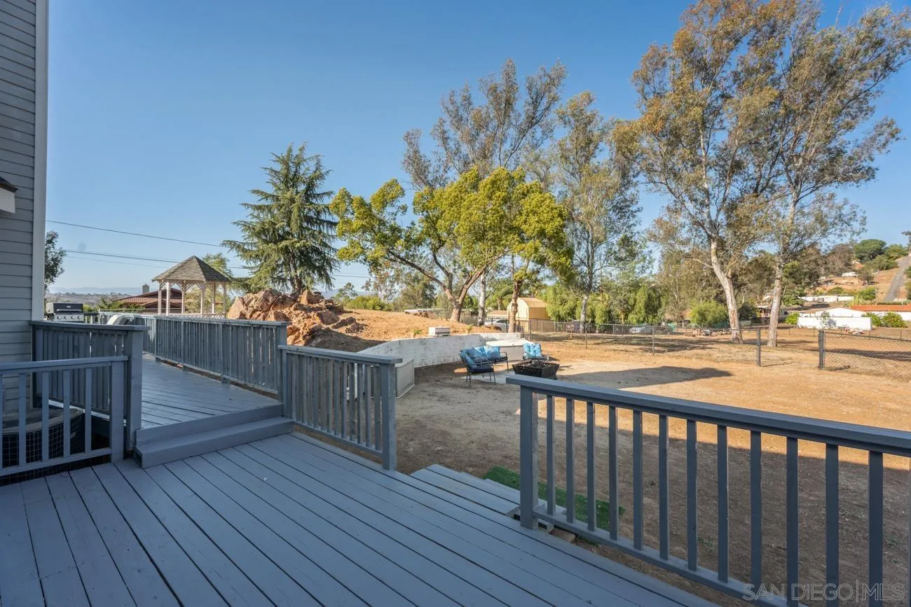 https://cdn.realtyfeed.com/cdn/127/260014102/1d3749fd07ee52a8d797139f2f610c3c.webp