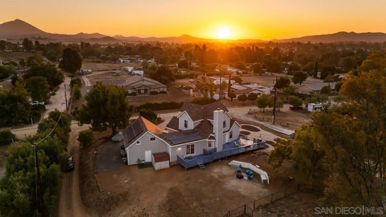 https://cdn.realtyfeed.com/cdn/127/260014102/2638638fe3c9aabfe338d71b60a849de.webp