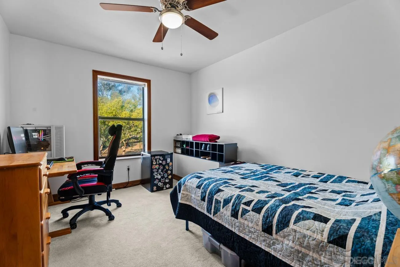 https://cdn.realtyfeed.com/cdn/127/260014102/48e86e54494ae727741522fdf348e9ab.webp