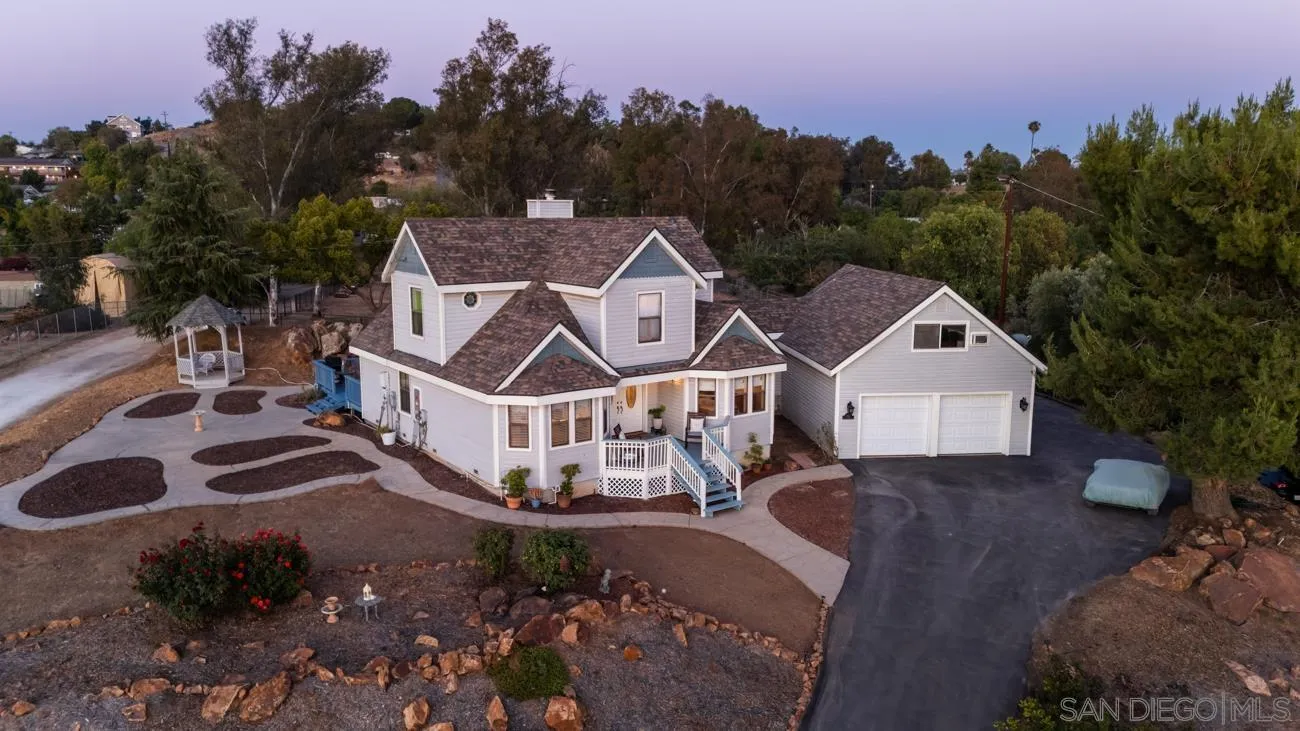 https://cdn.realtyfeed.com/cdn/127/260014102/57b8f5f3edb6972306fe0e502e92a20a.webp