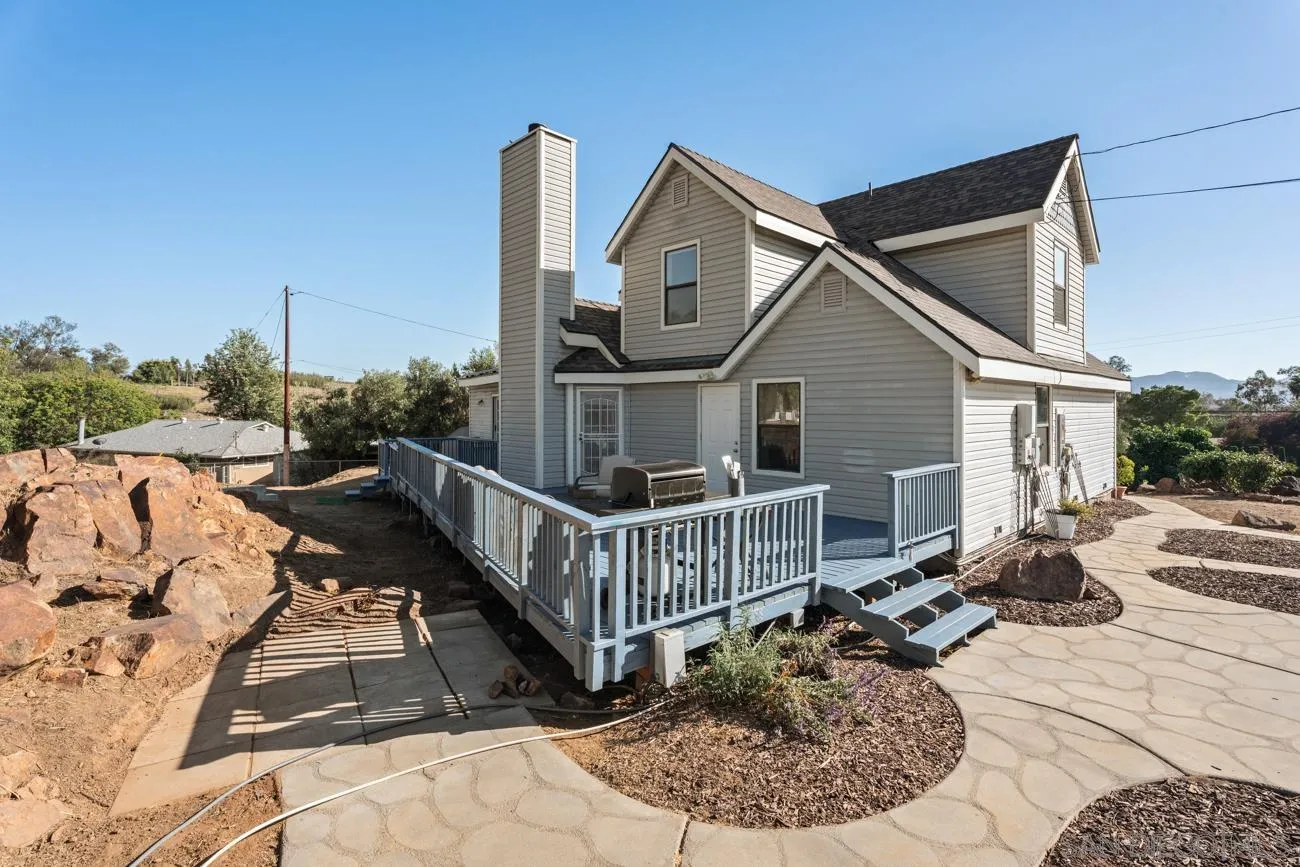 https://cdn.realtyfeed.com/cdn/127/260014102/f968e23d1cf3b1f55b2bd90d17f8e85c.webp
