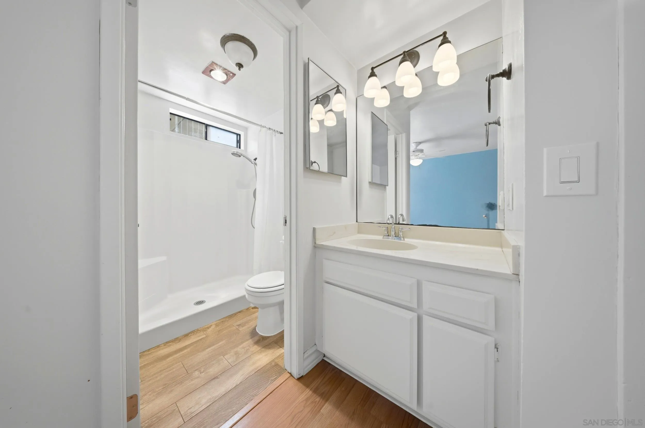 Photo #21: 260014107 Listing: Photo #21