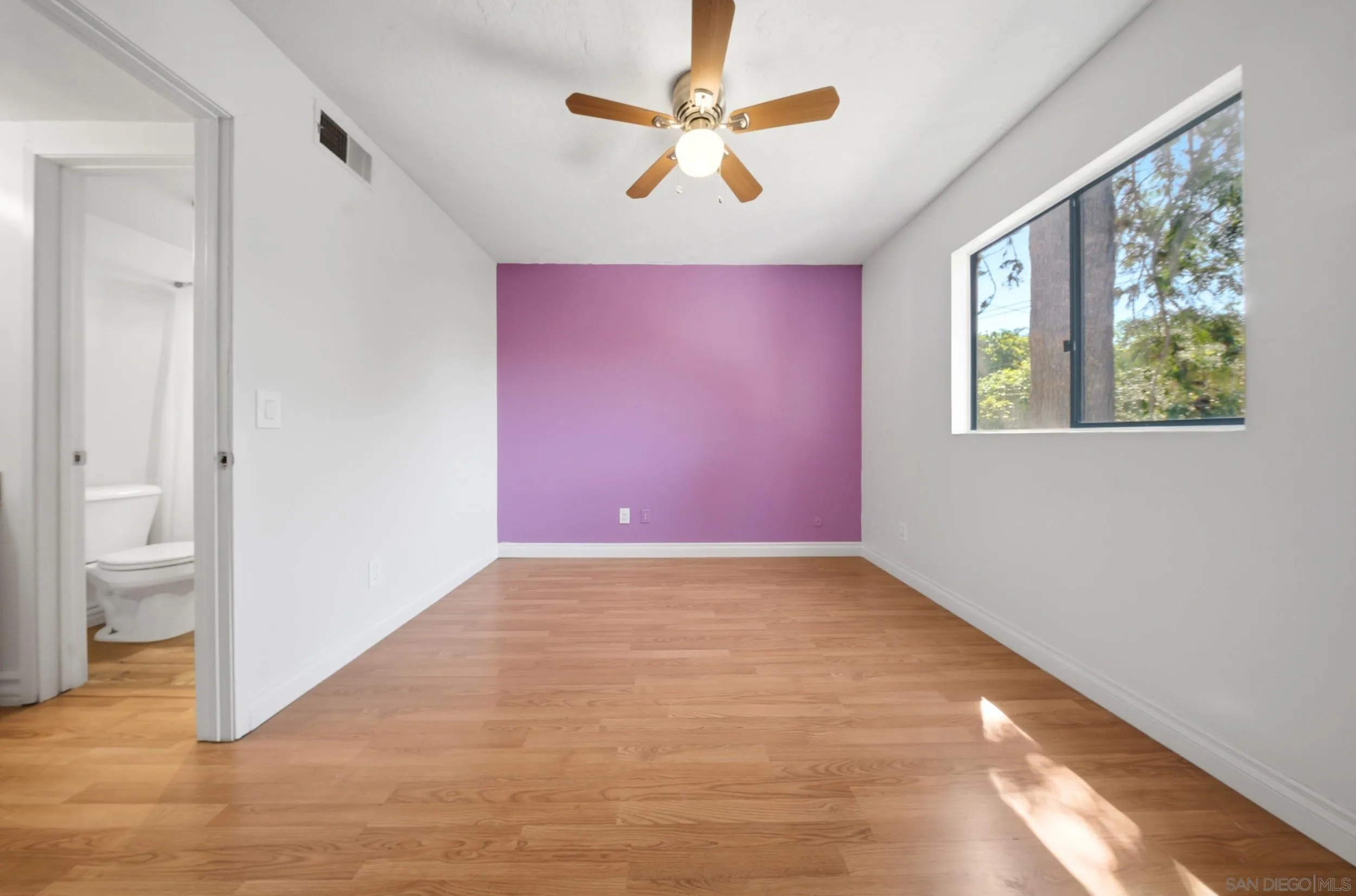 Photo #18: 260014107 Listing: Photo #18