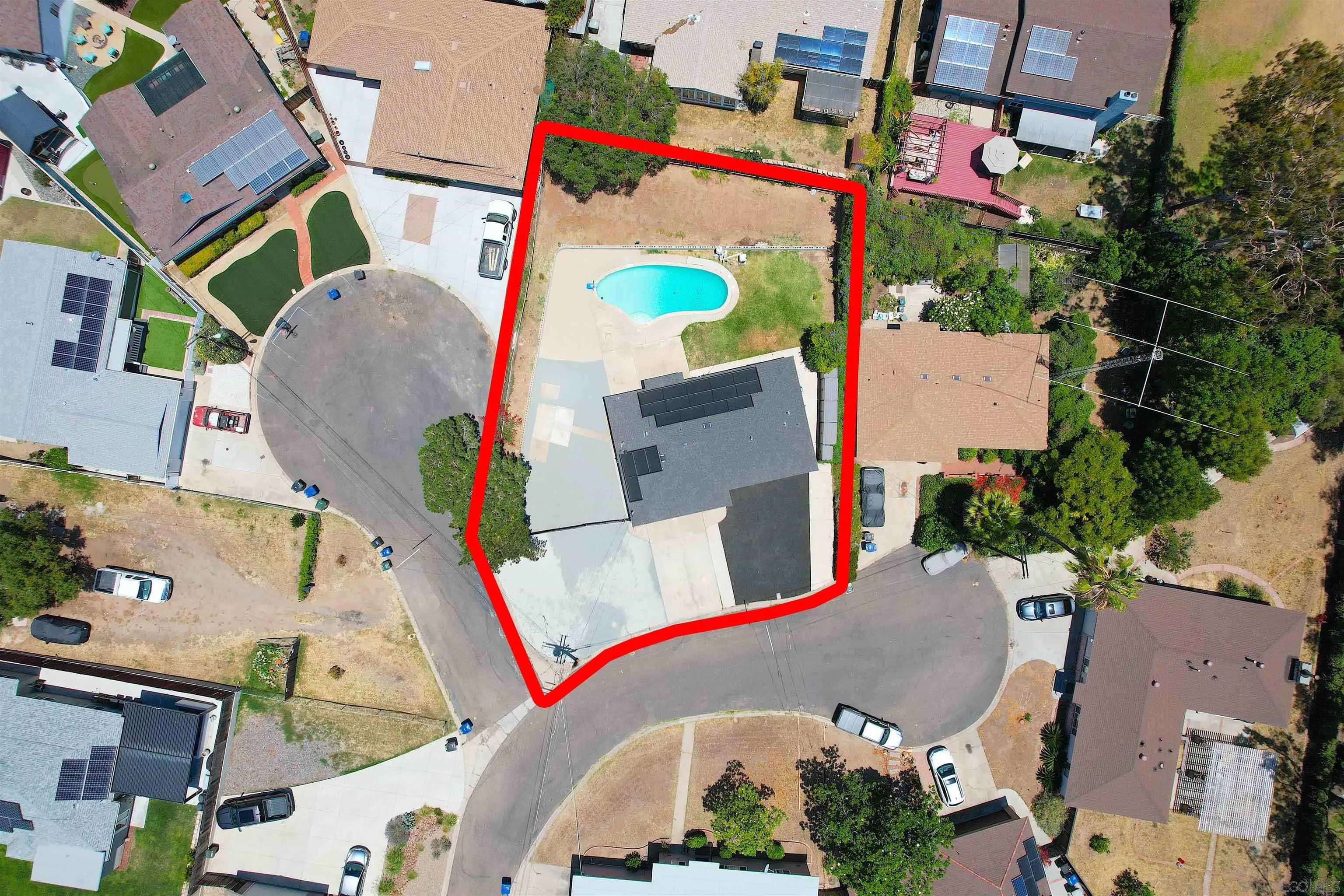 https://cdn.realtyfeed.com/cdn/127/260014109/a8141ad4dda9884b41027972e264e60a.webp