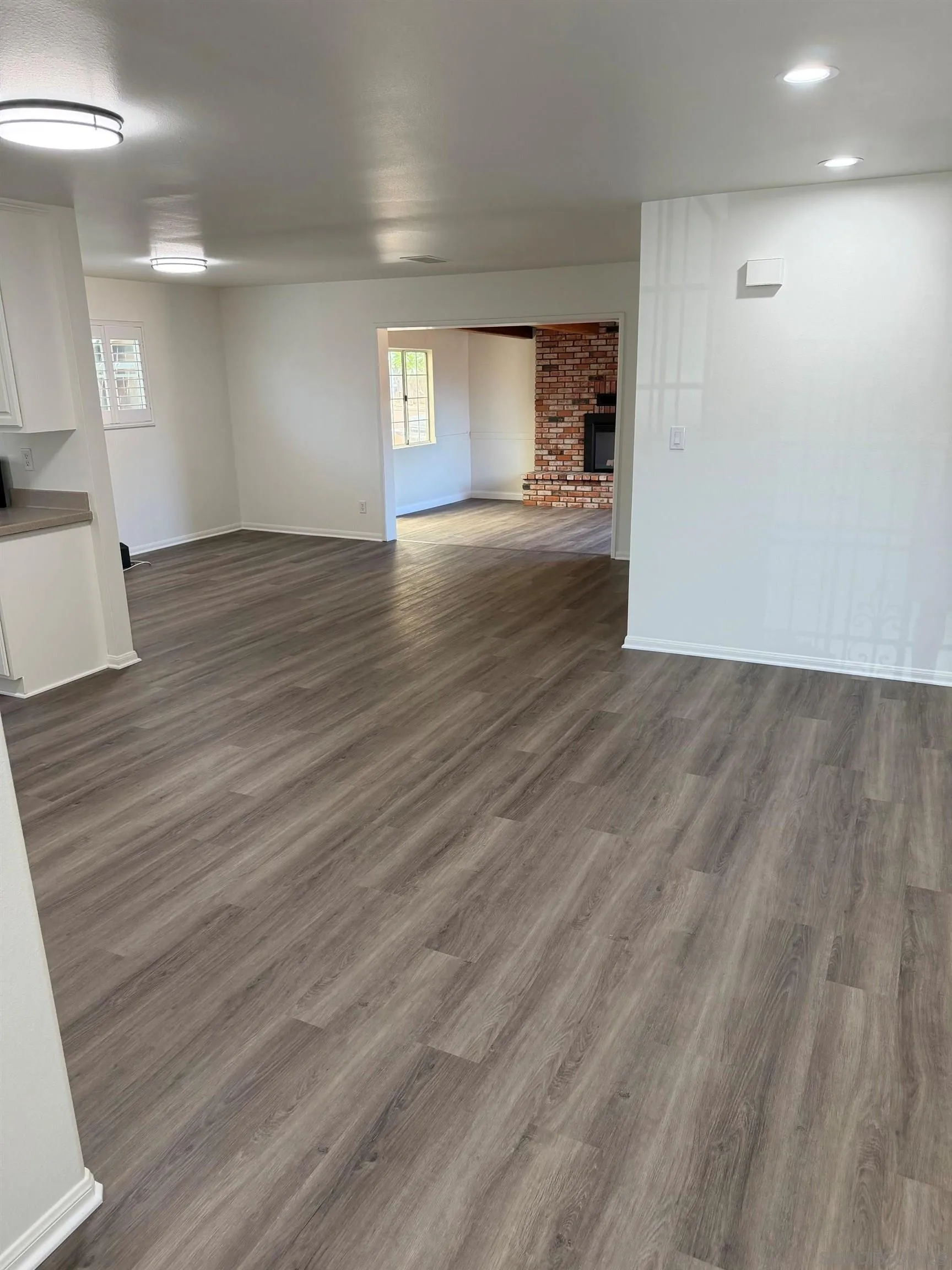 https://cdn.realtyfeed.com/cdn/127/260014110/41859ca69e331a86552b7a399b5229bd.webp