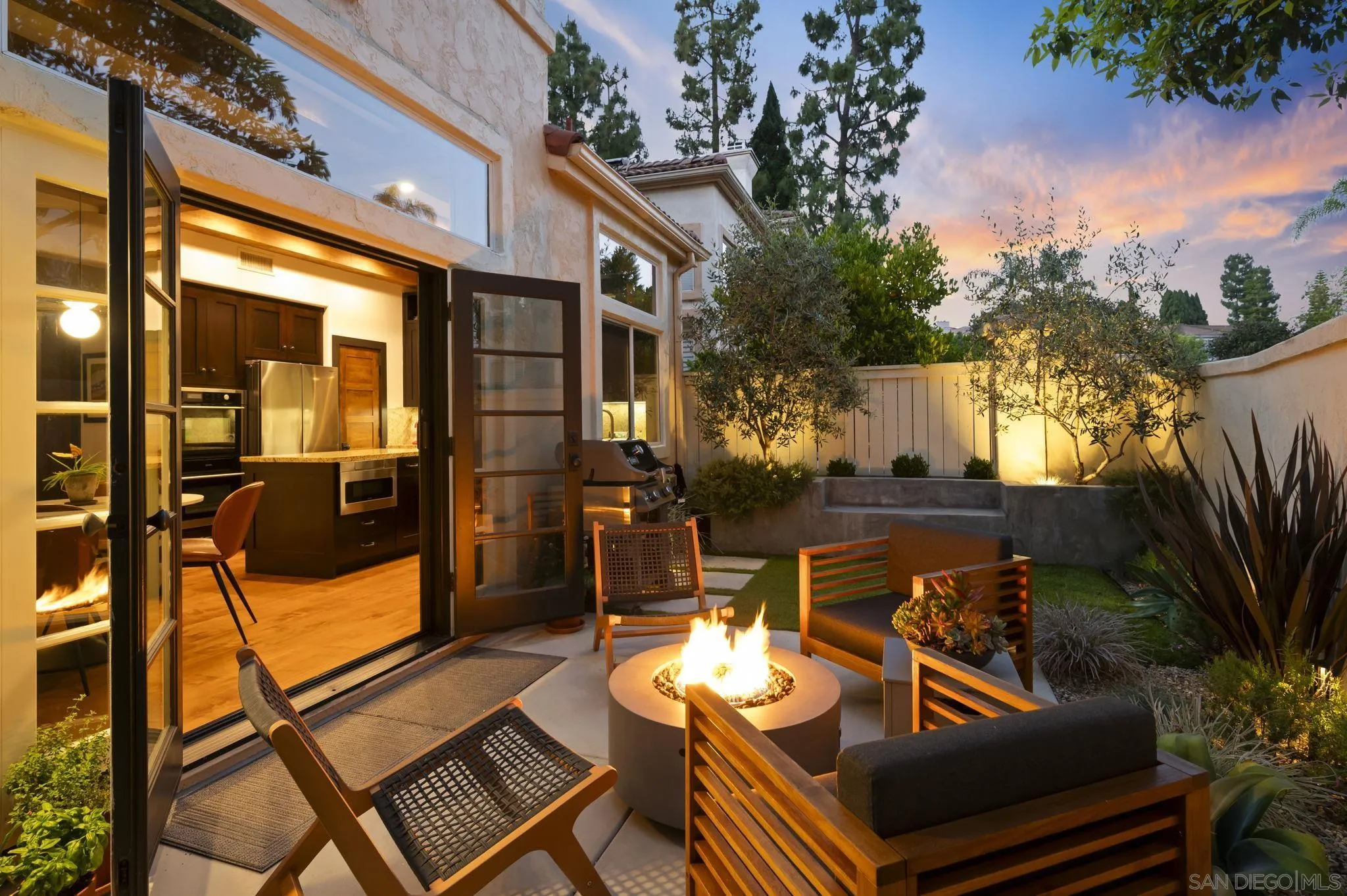 https://cdn.realtyfeed.com/cdn/127/260014111/090ba5eabec2011ddaa59503569196a4.webp