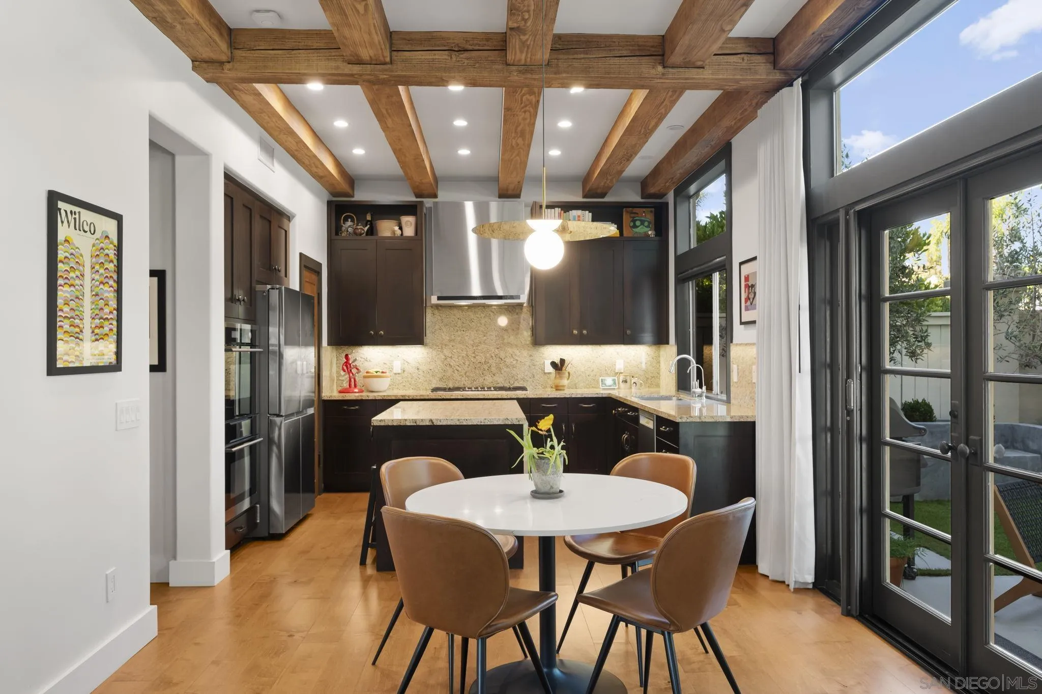 https://cdn.realtyfeed.com/cdn/127/260014111/ae3034c48e3709396c4368ea63732b6b.webp