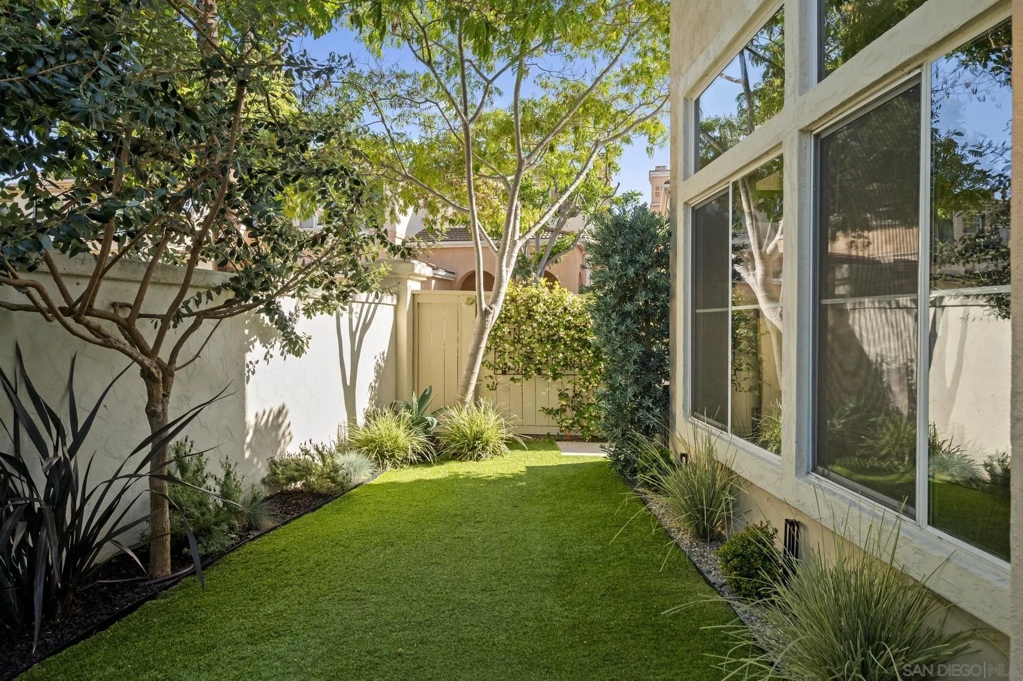 https://cdn.realtyfeed.com/cdn/127/260014111/bbc380aed192ce46aff6ea65f8fe775f.webp