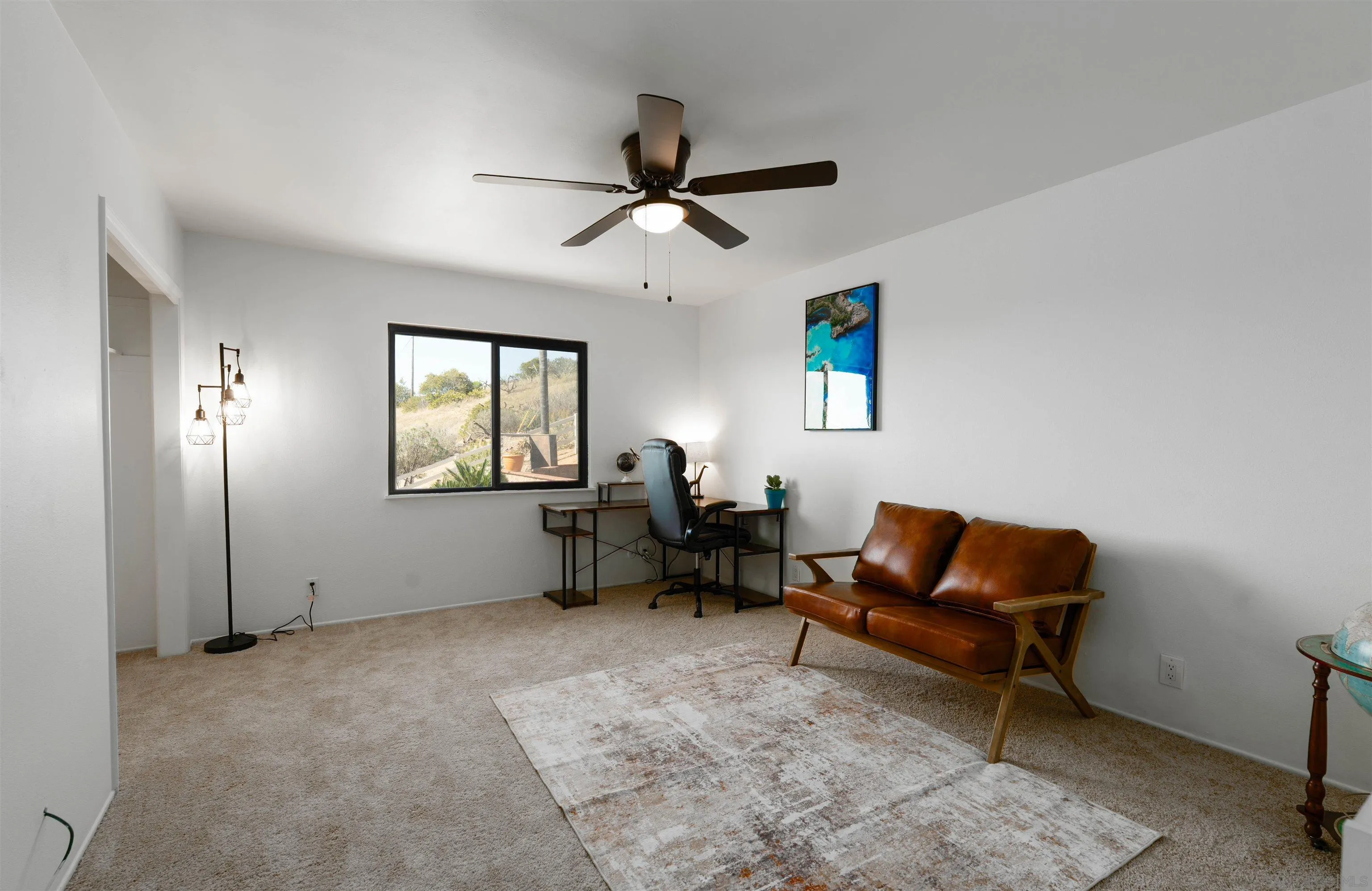 https://cdn.realtyfeed.com/cdn/127/260014112/83add8335e0463413b26f42967bd04f7.webp