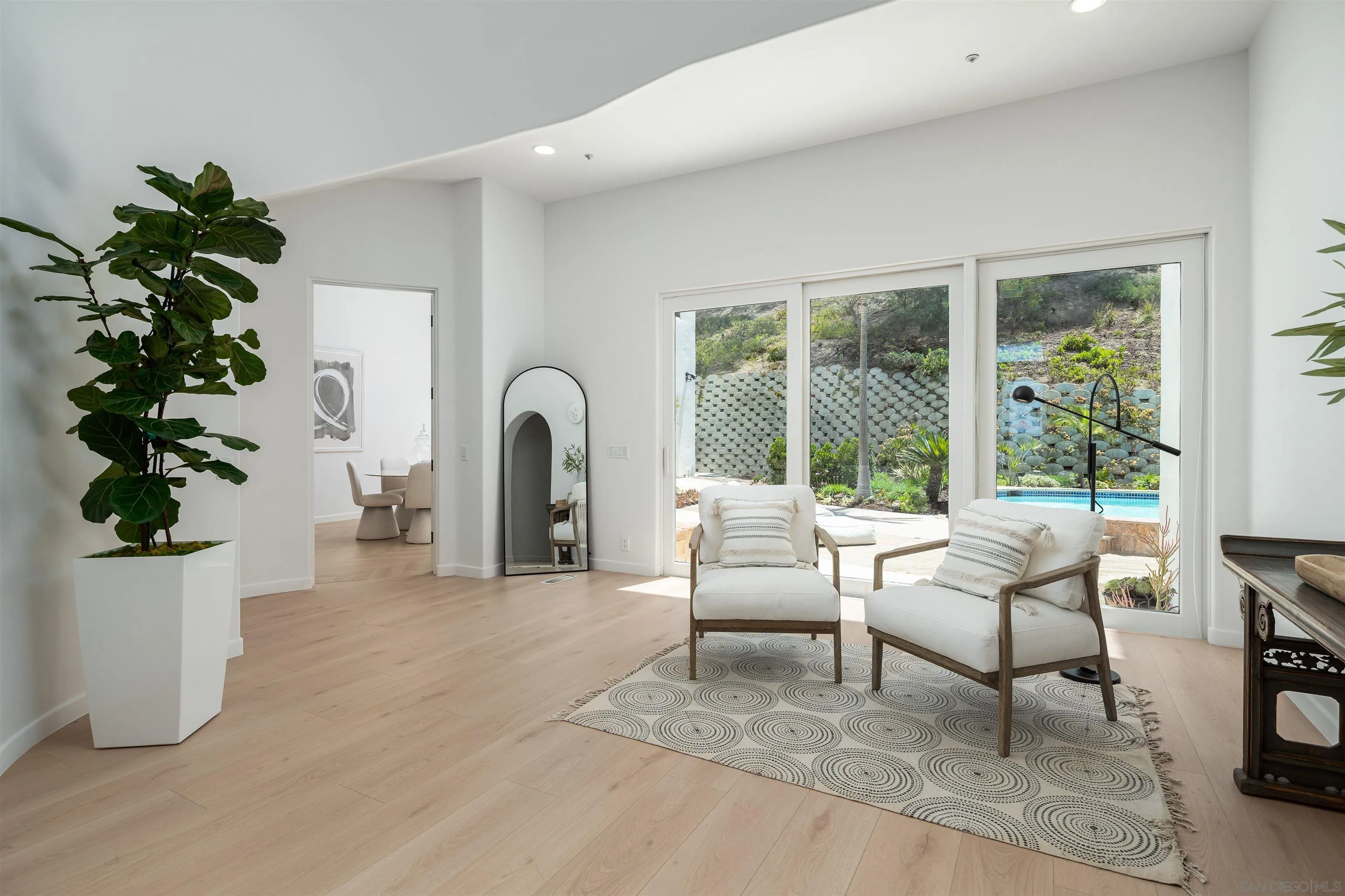 https://cdn.realtyfeed.com/cdn/127/260014115/969a15508b3f820ef61bc8def5fb482a.webp